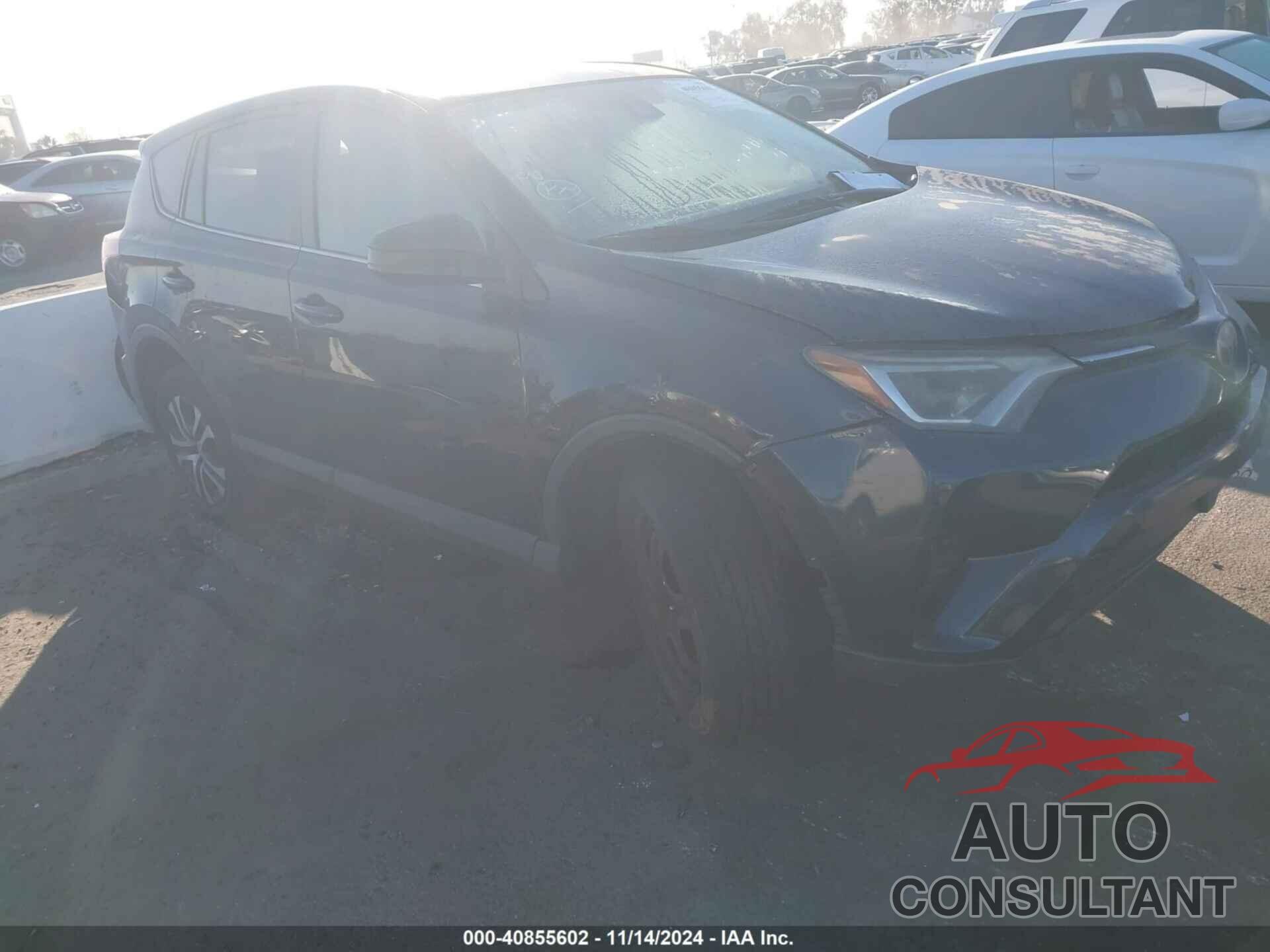 TOYOTA RAV4 2017 - JTMZFREV9HD107289