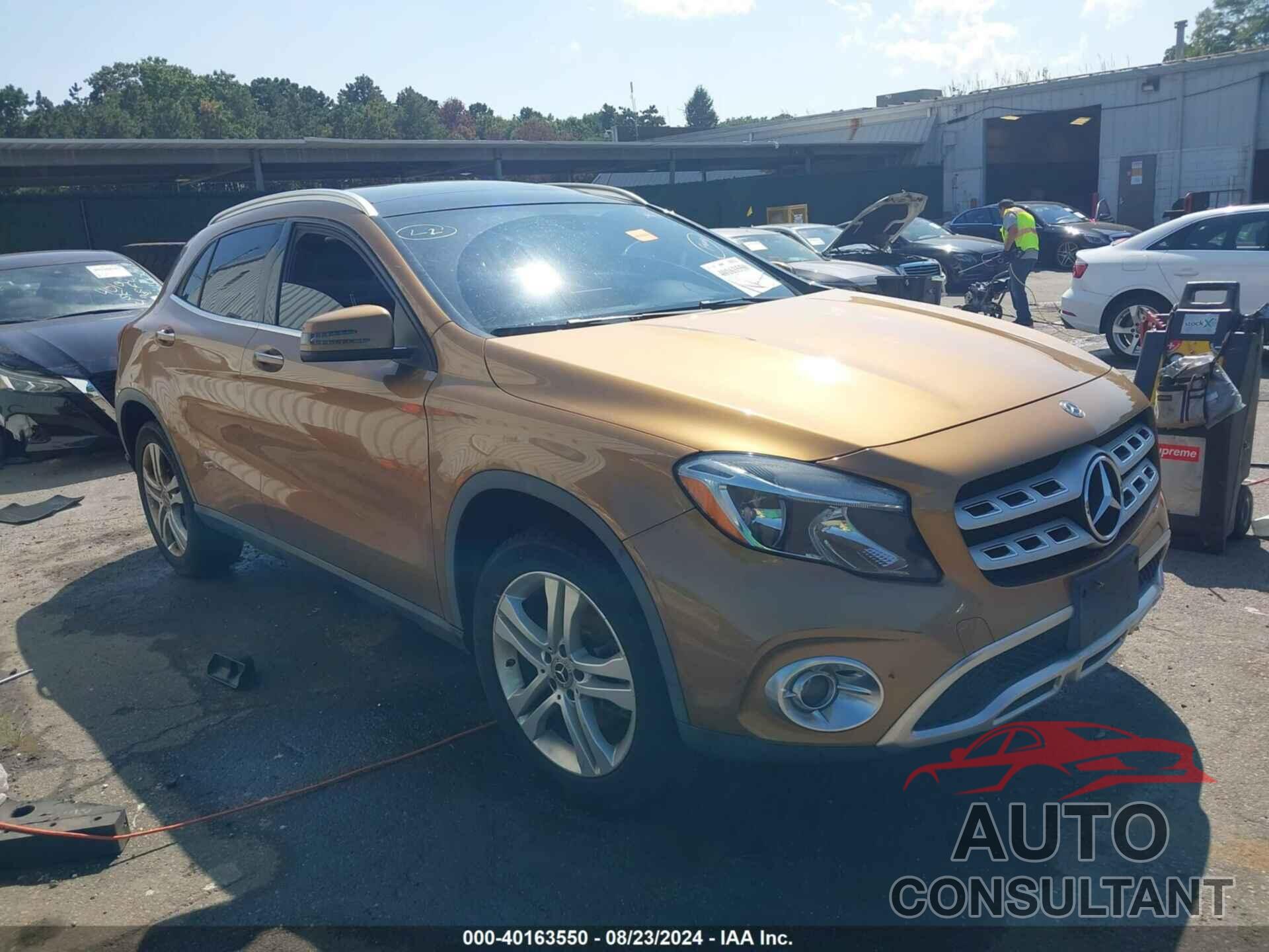 MERCEDES-BENZ GLA 250 2018 - WDCTG4GB8JJ507466