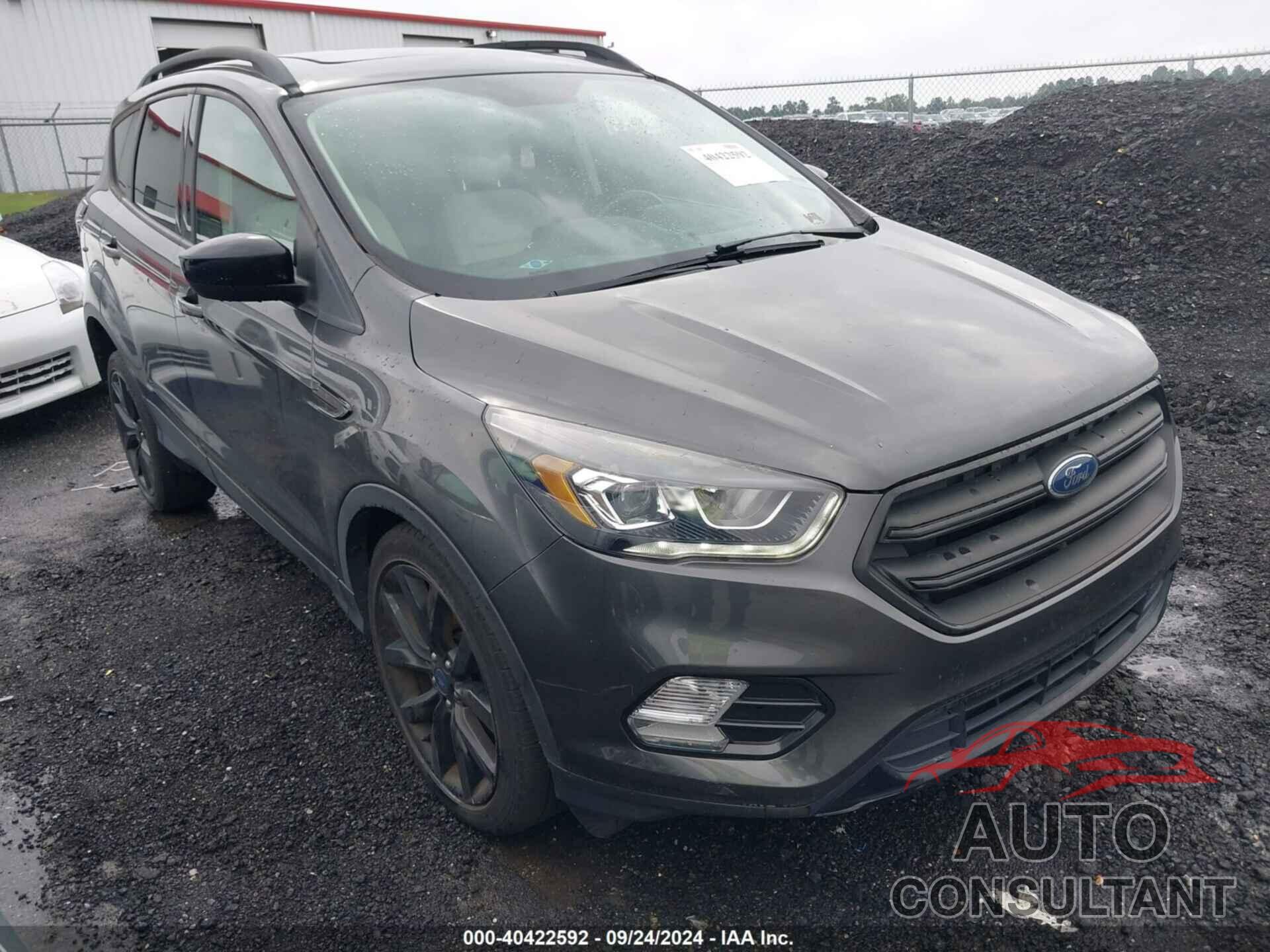 FORD ESCAPE 2018 - 1FMCU9HD9JUD25801