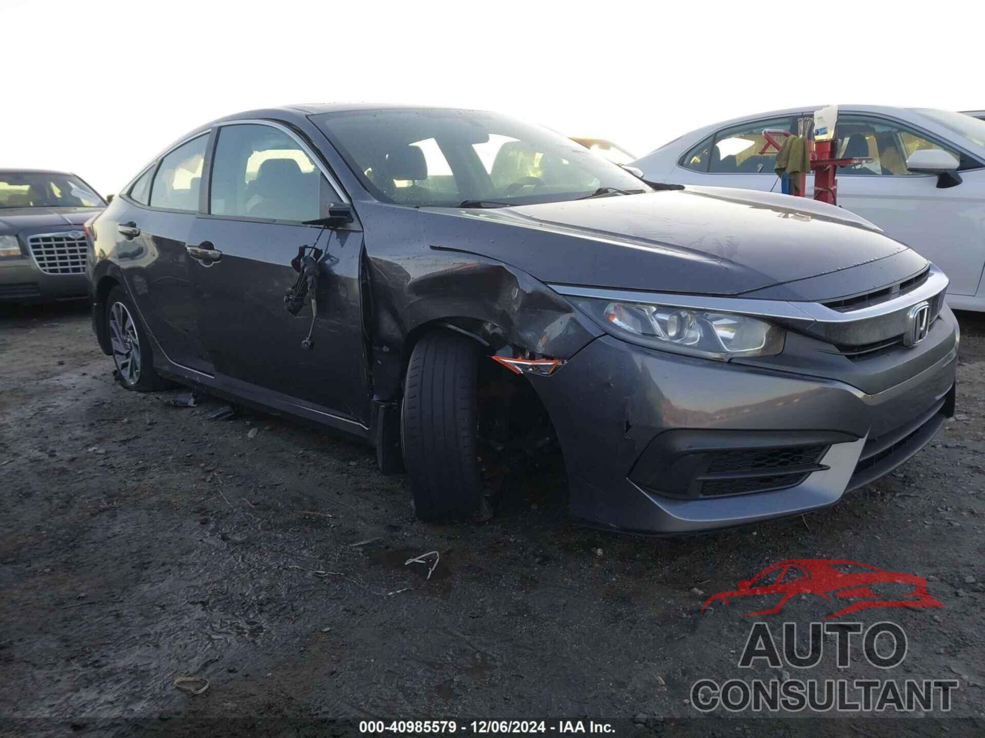 HONDA CIVIC 2018 - 2HGFC2F76JH533910