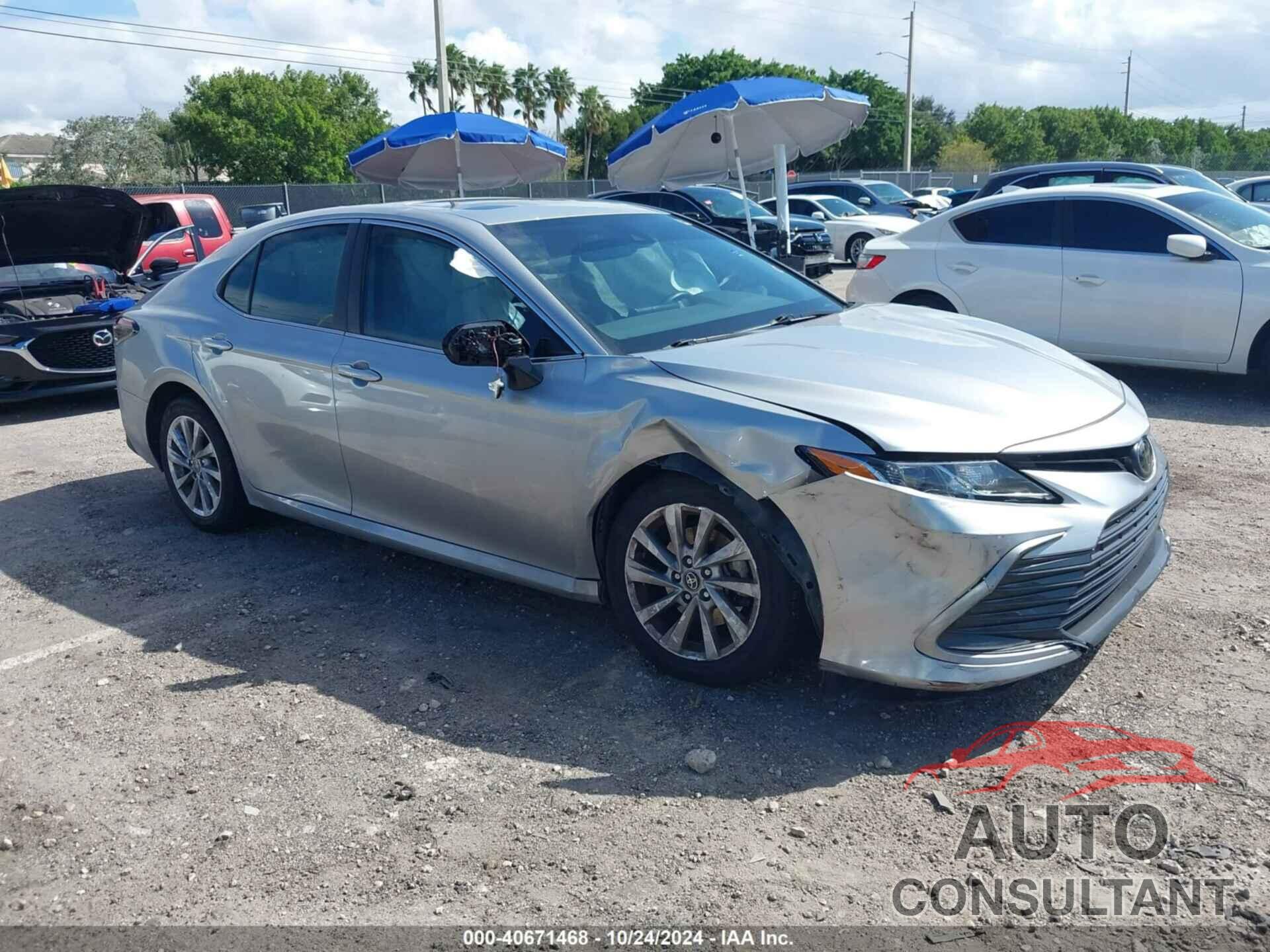 TOYOTA CAMRY 2023 - 4T1R11AK4PU102538