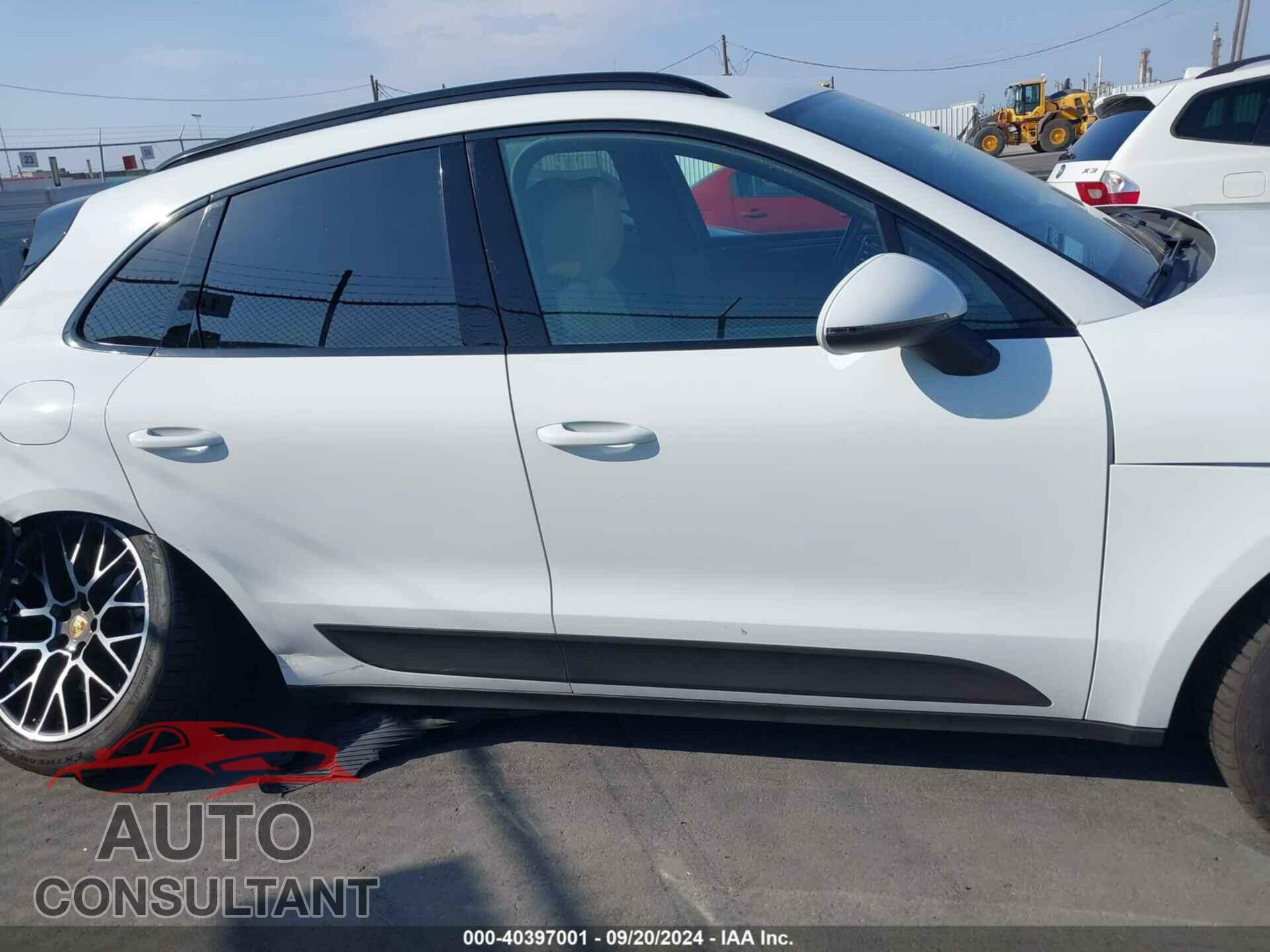 PORSCHE MACAN 2017 - WP1AB2A58HLB16379