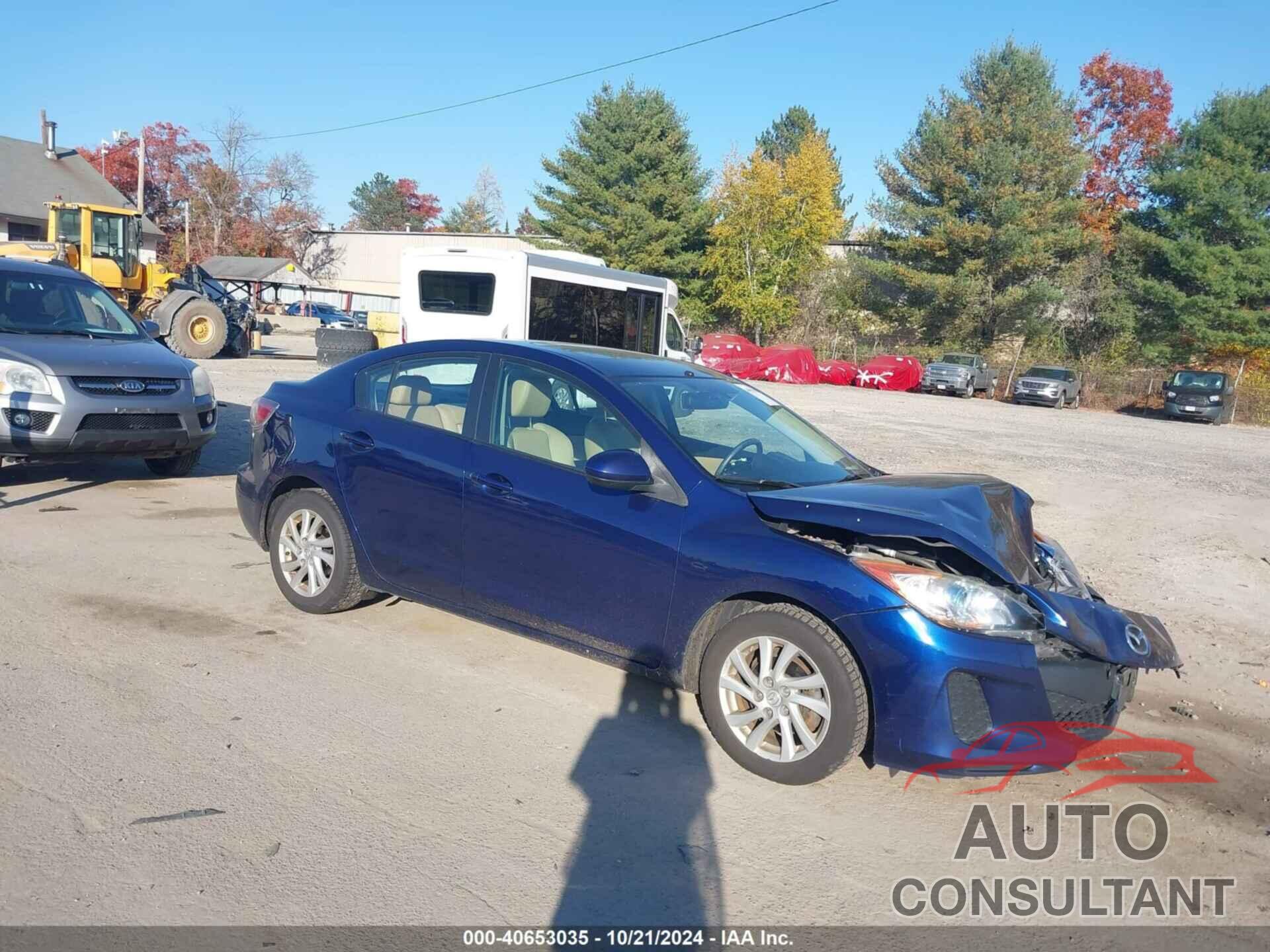 MAZDA MAZDA3 2012 - JM1BL1W82C1527118