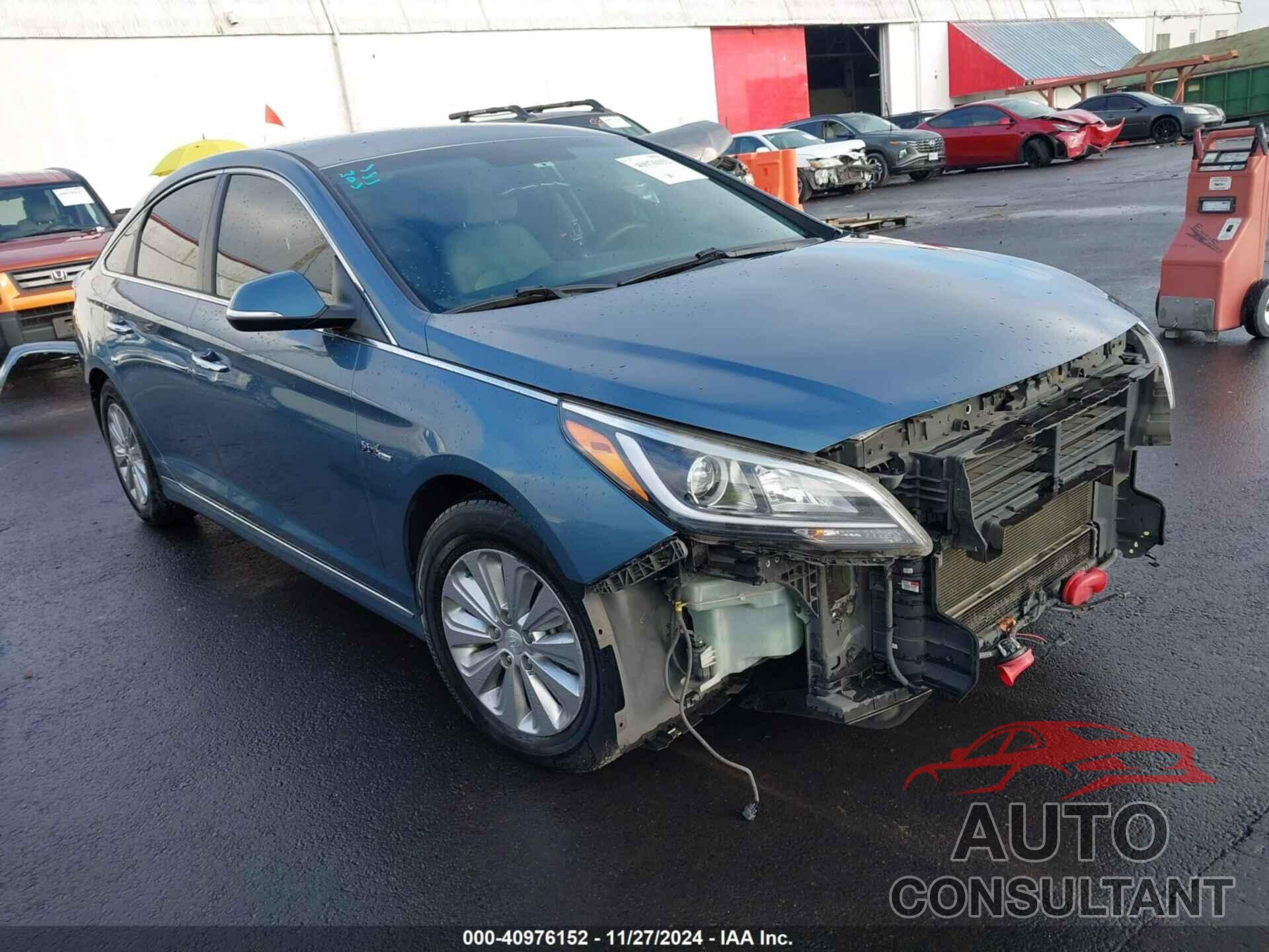 HYUNDAI SONATA HYBRID 2016 - KMHE24L17GA040782