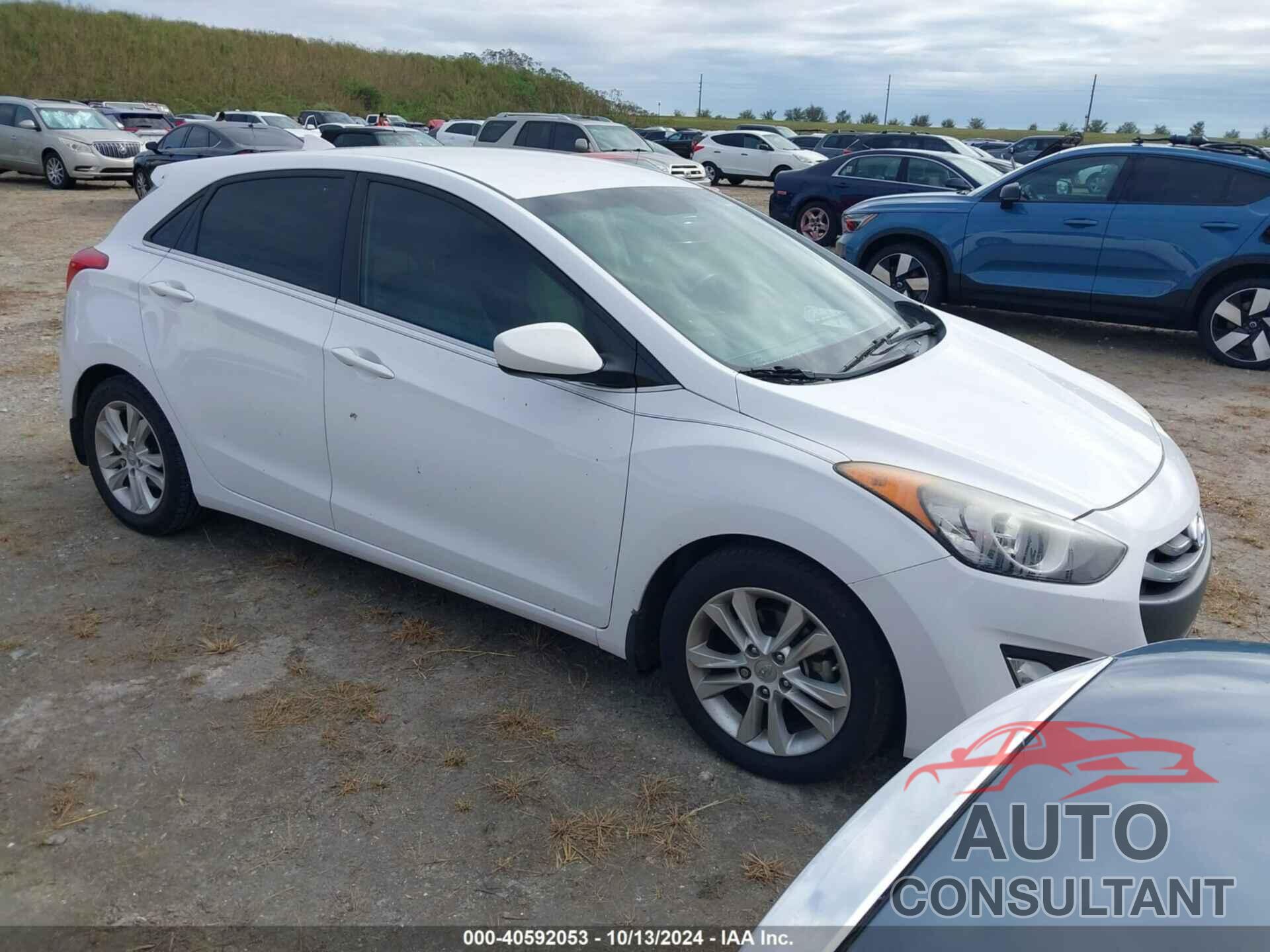 HYUNDAI ELANTRA GT 2013 - KMHD35LE3DU118597