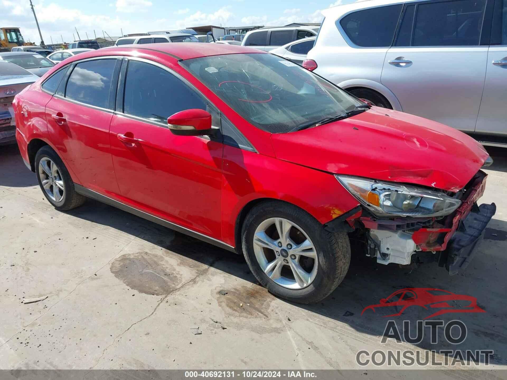 FORD FOCUS 2015 - 1FADP3F22FL240431