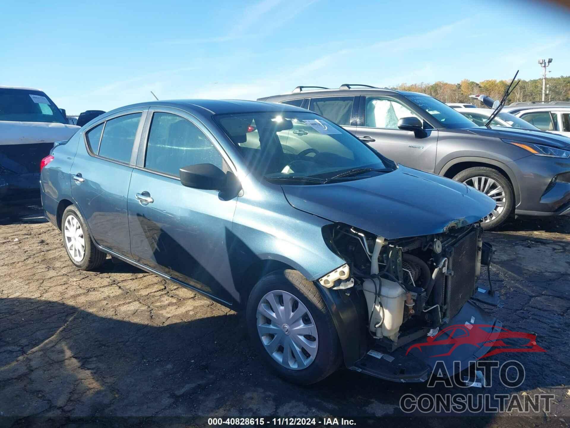 NISSAN VERSA 2017 - 3N1CN7AP8HL839740