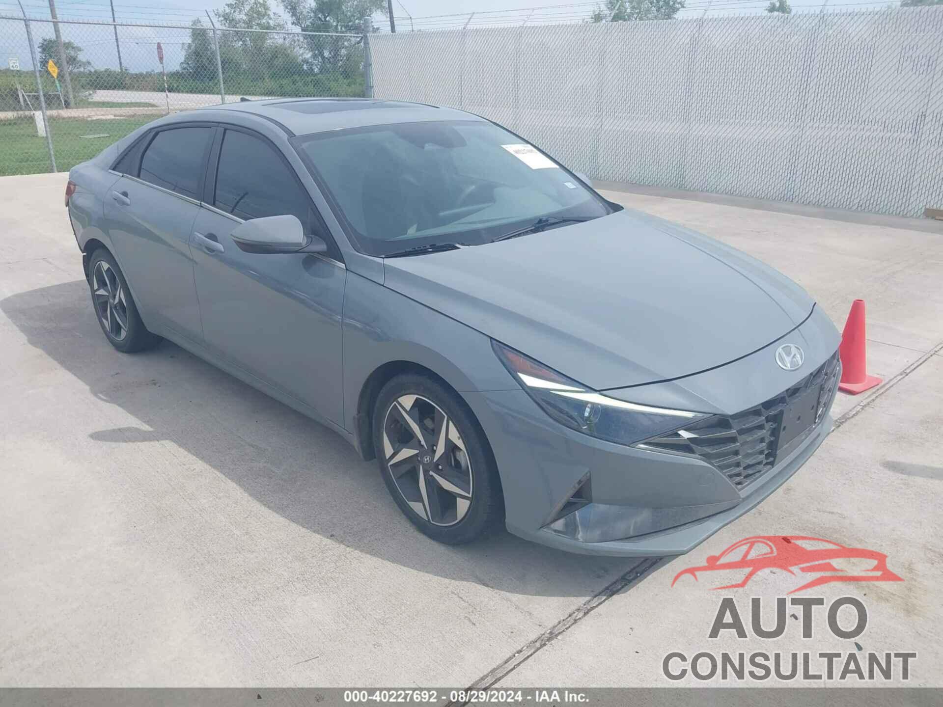 HYUNDAI ELANTRA 2022 - KMHLN4AG0NU345879