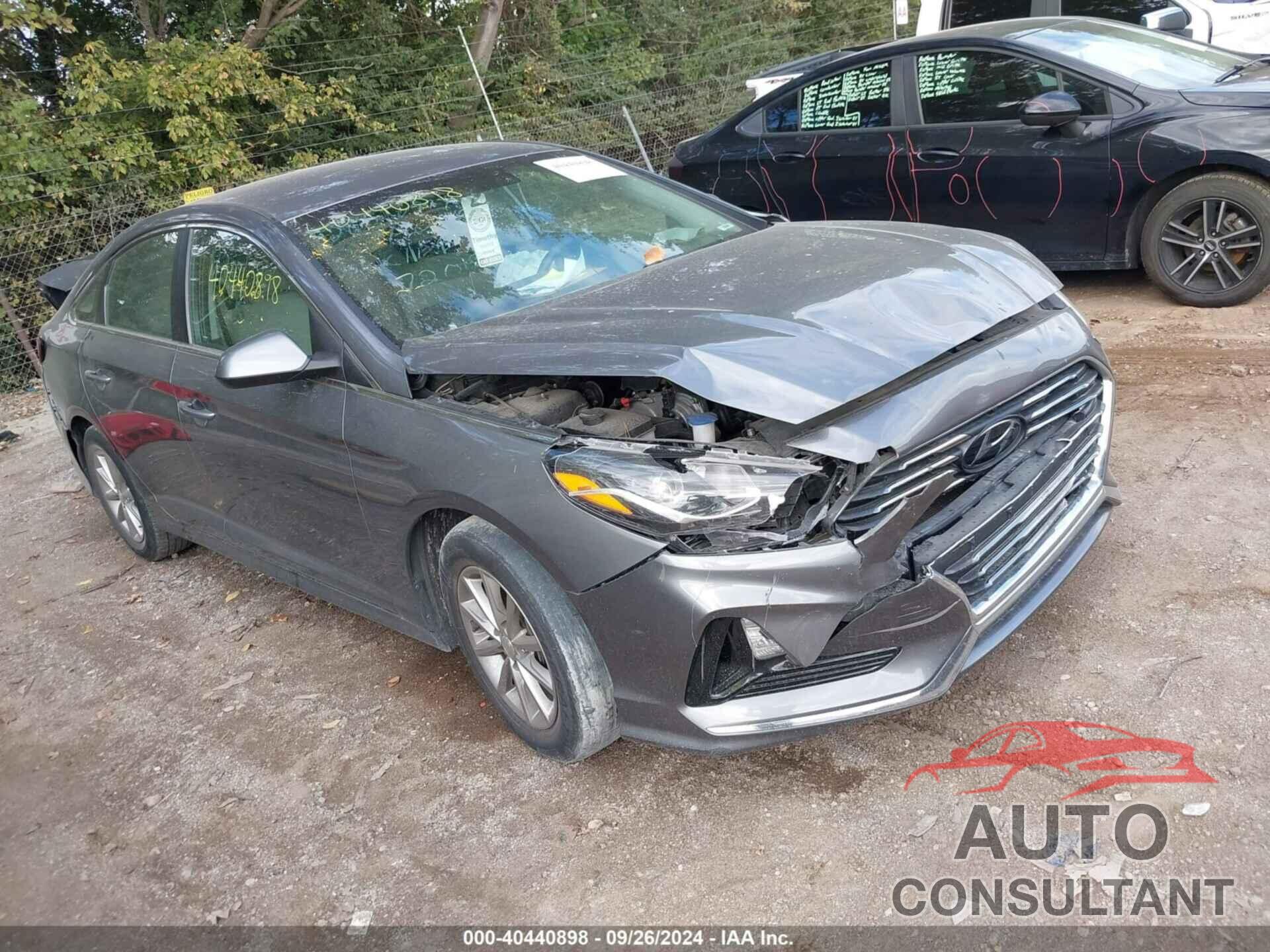 HYUNDAI SONATA 2018 - 5NPE24AF2JH720138