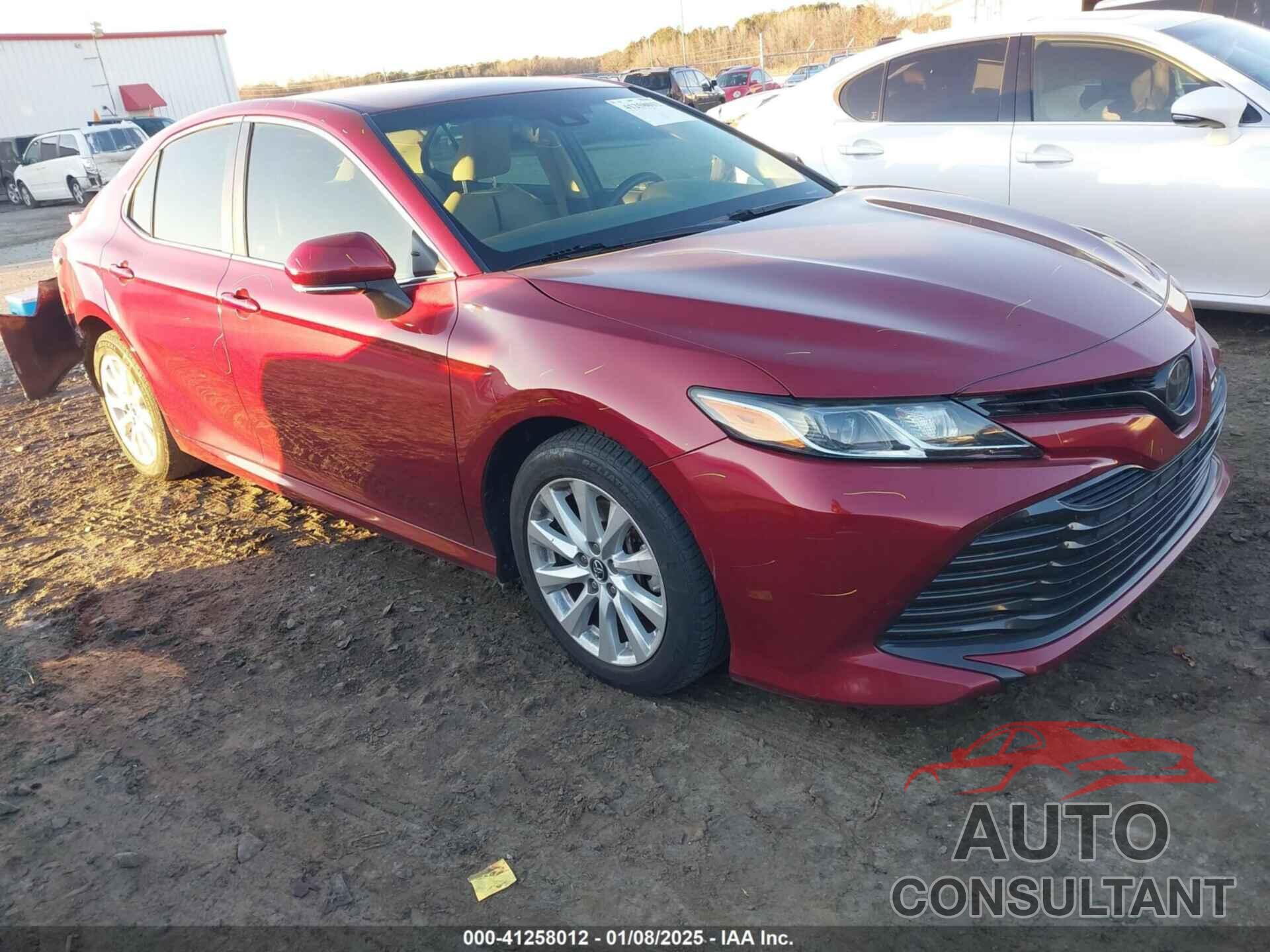 TOYOTA CAMRY 2018 - 4T1B11HK5JU594477