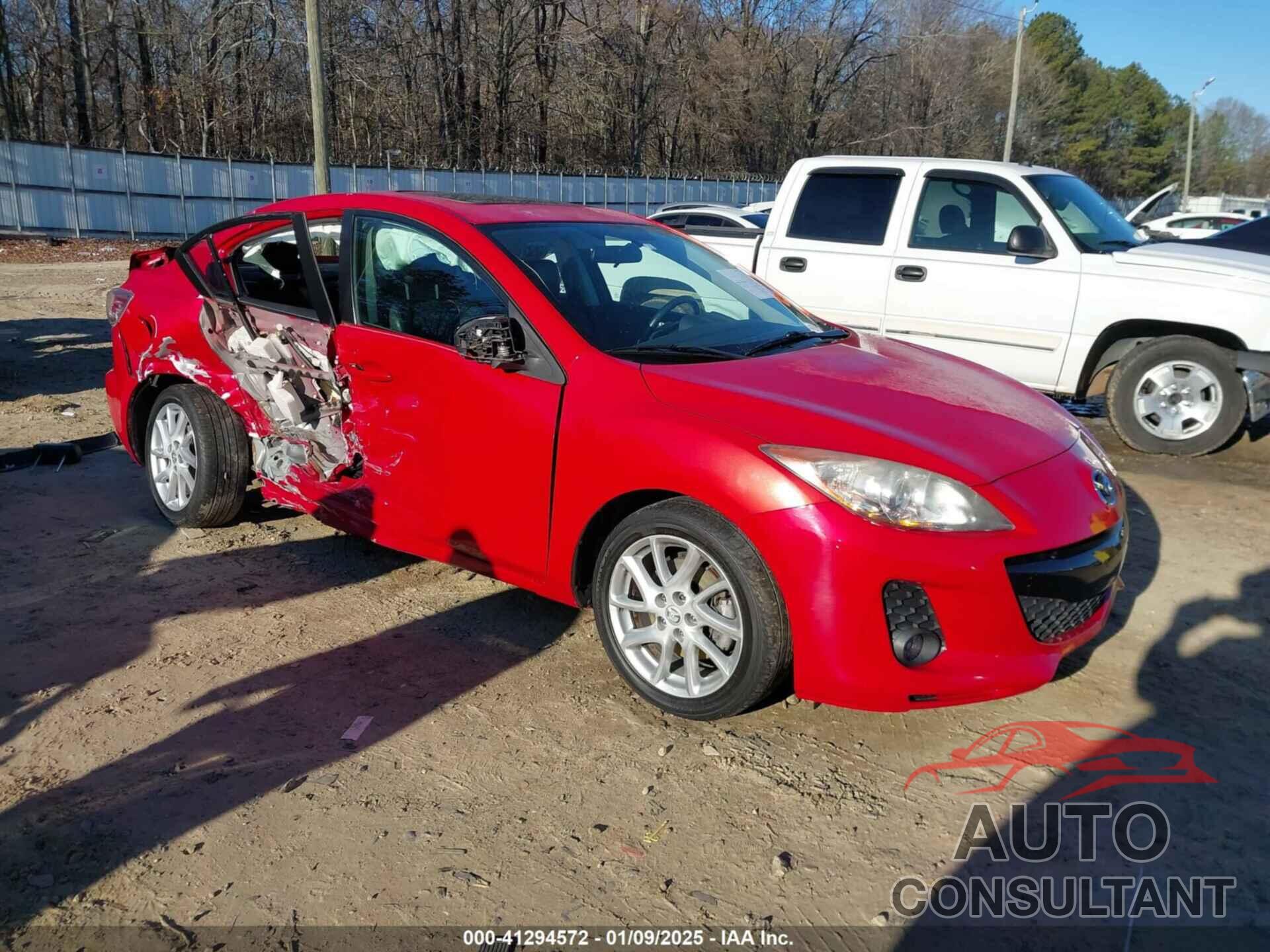 MAZDA MAZDA3 2012 - JM1BL1W53C1658421