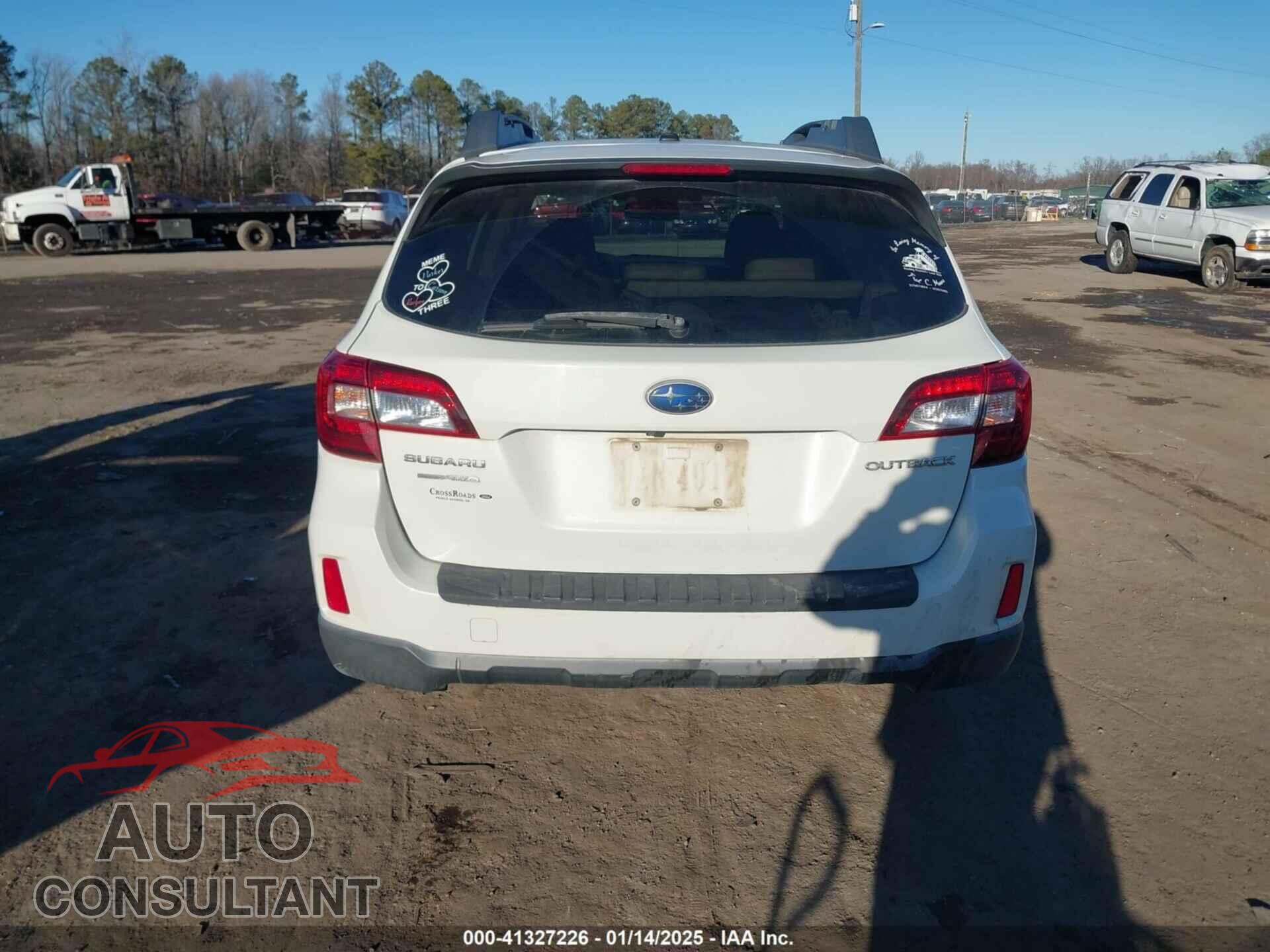 SUBARU OUTBACK 2015 - 4S4BSBNC2F3289001