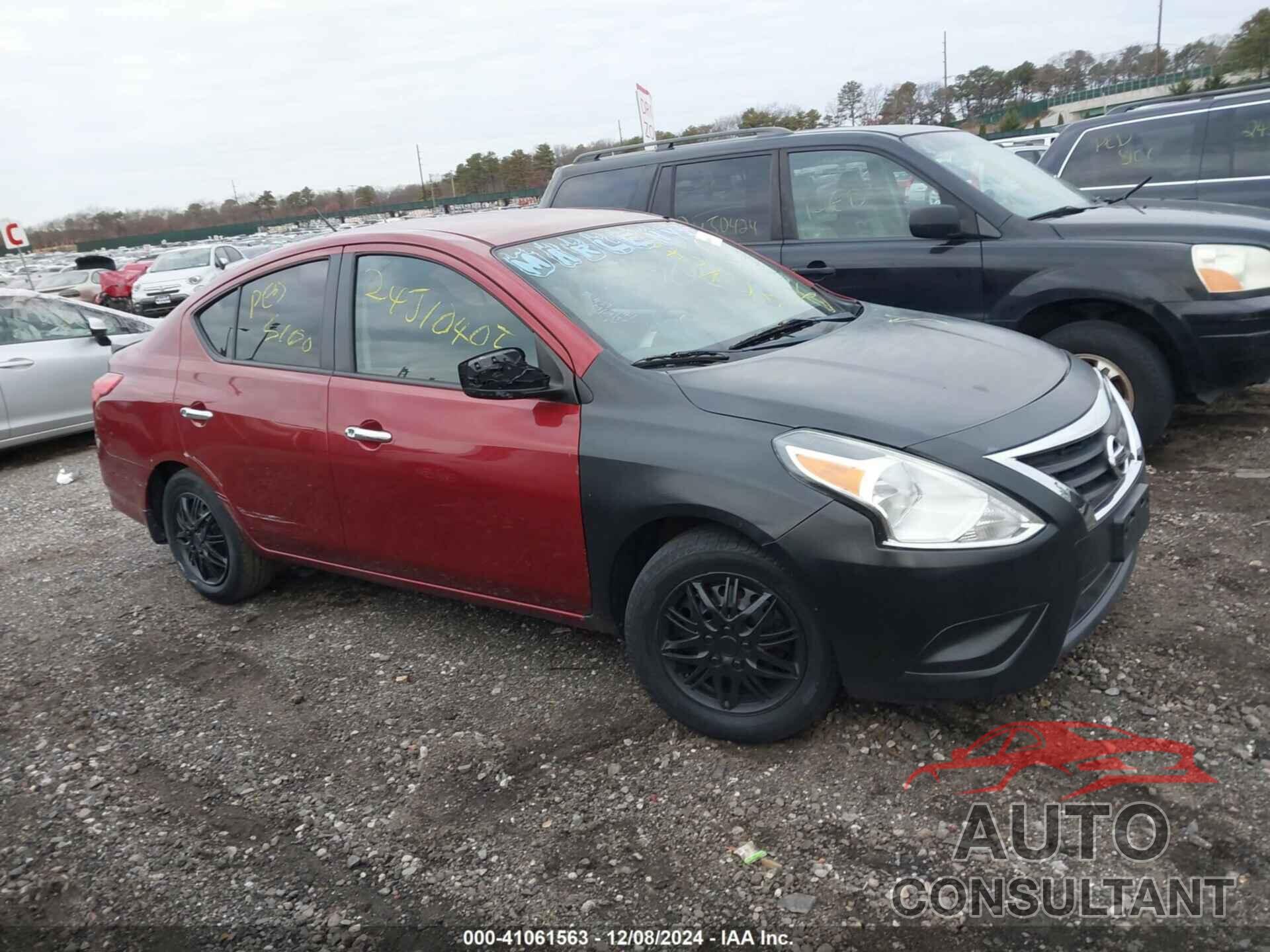 NISSAN VERSA 2017 - 3N1CN7AP0HL833088