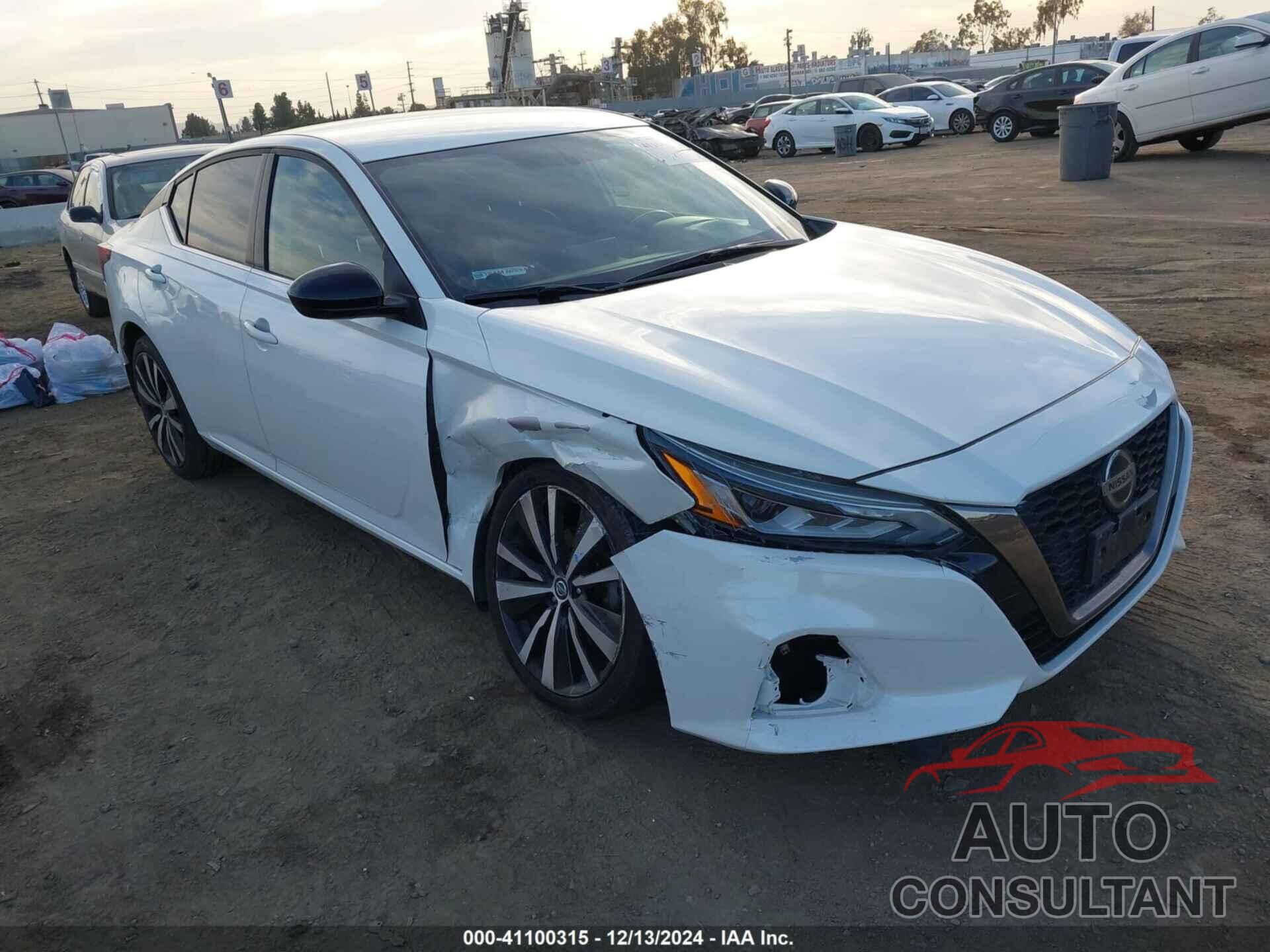 NISSAN ALTIMA 2019 - 1N4BL4CW5KC181093