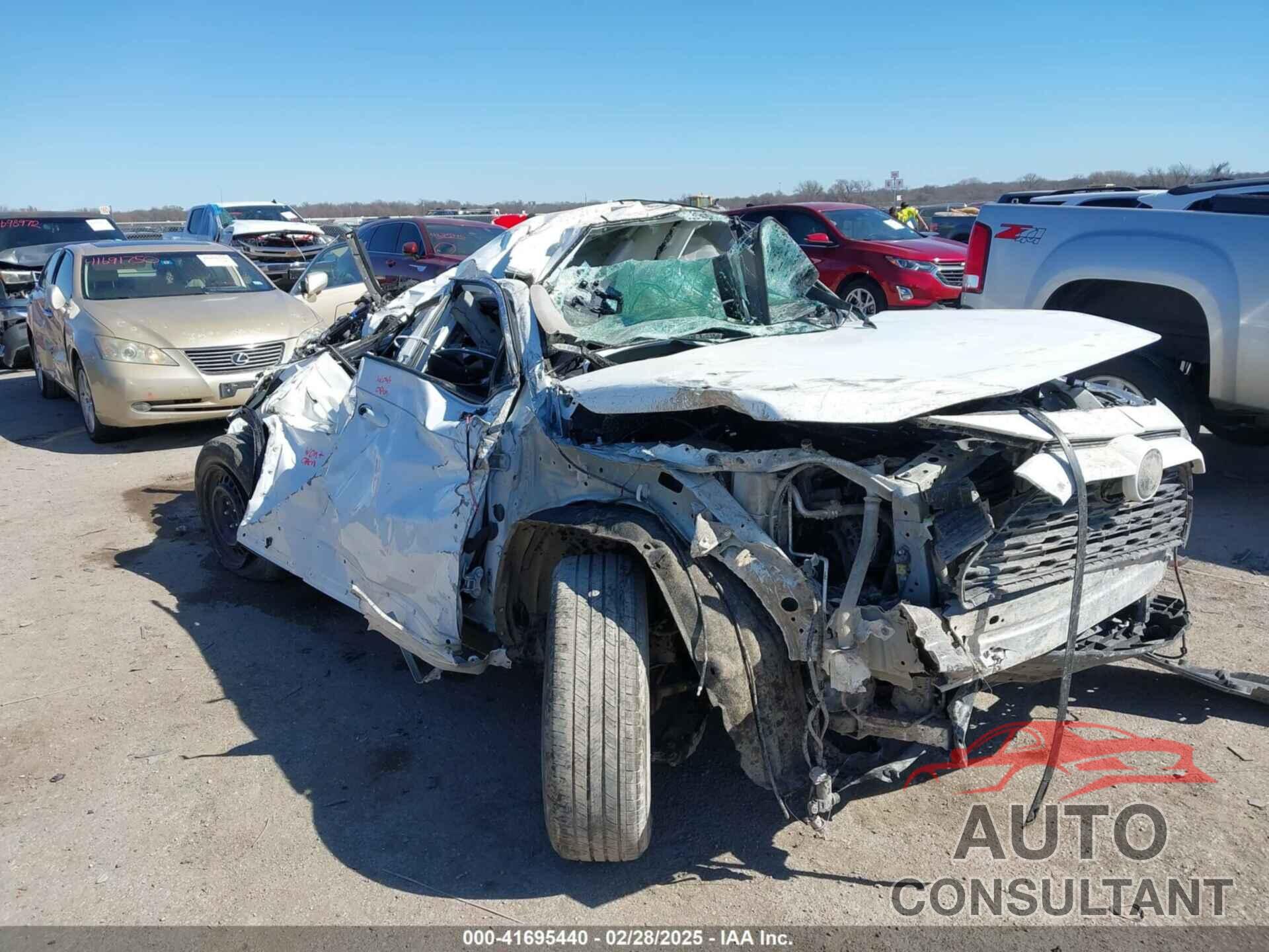 TOYOTA RAV4 2019 - 2T3H1RFV7KW052652