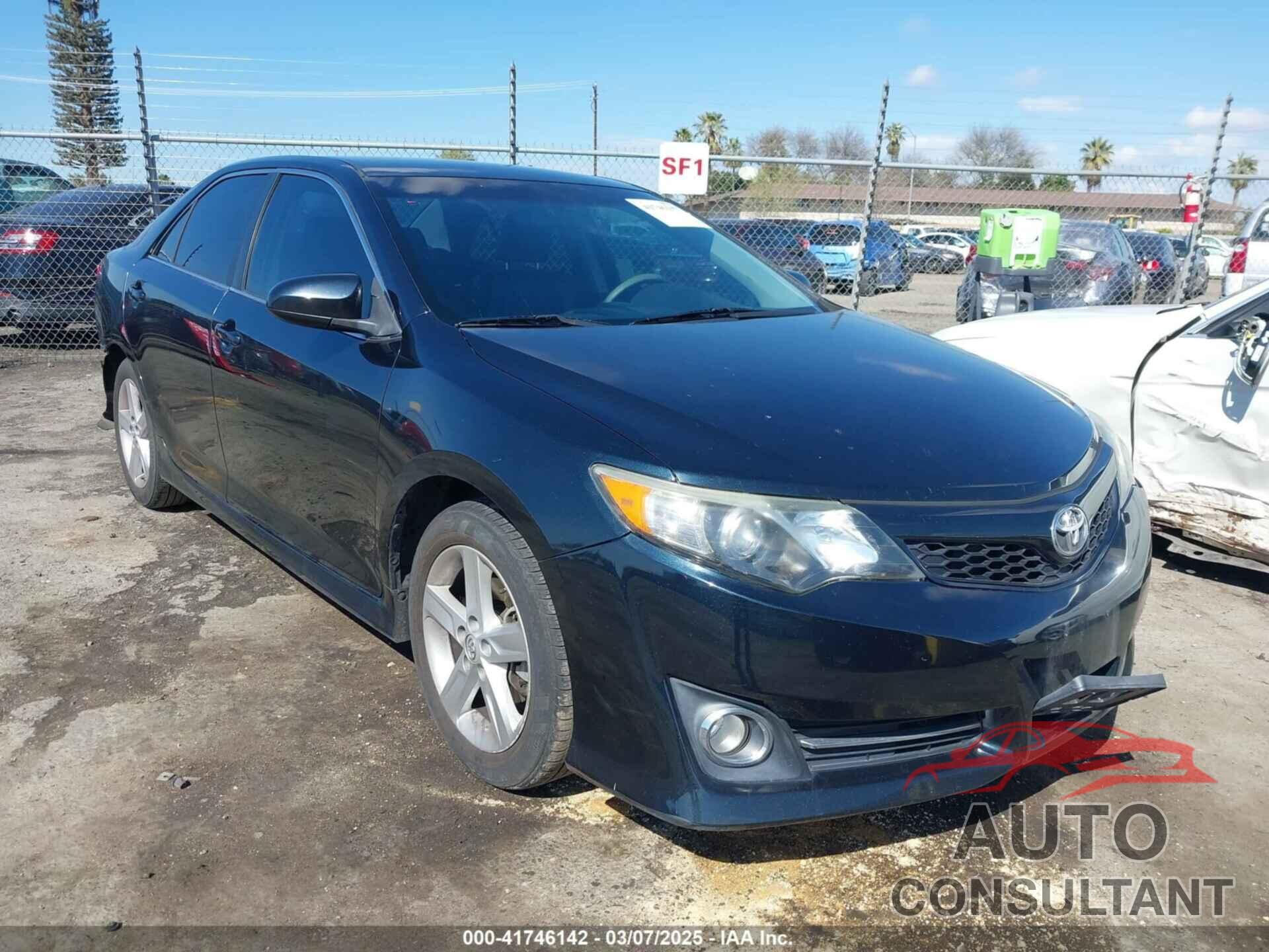 TOYOTA CAMRY 2014 - 4T1BF1FK8EU337615