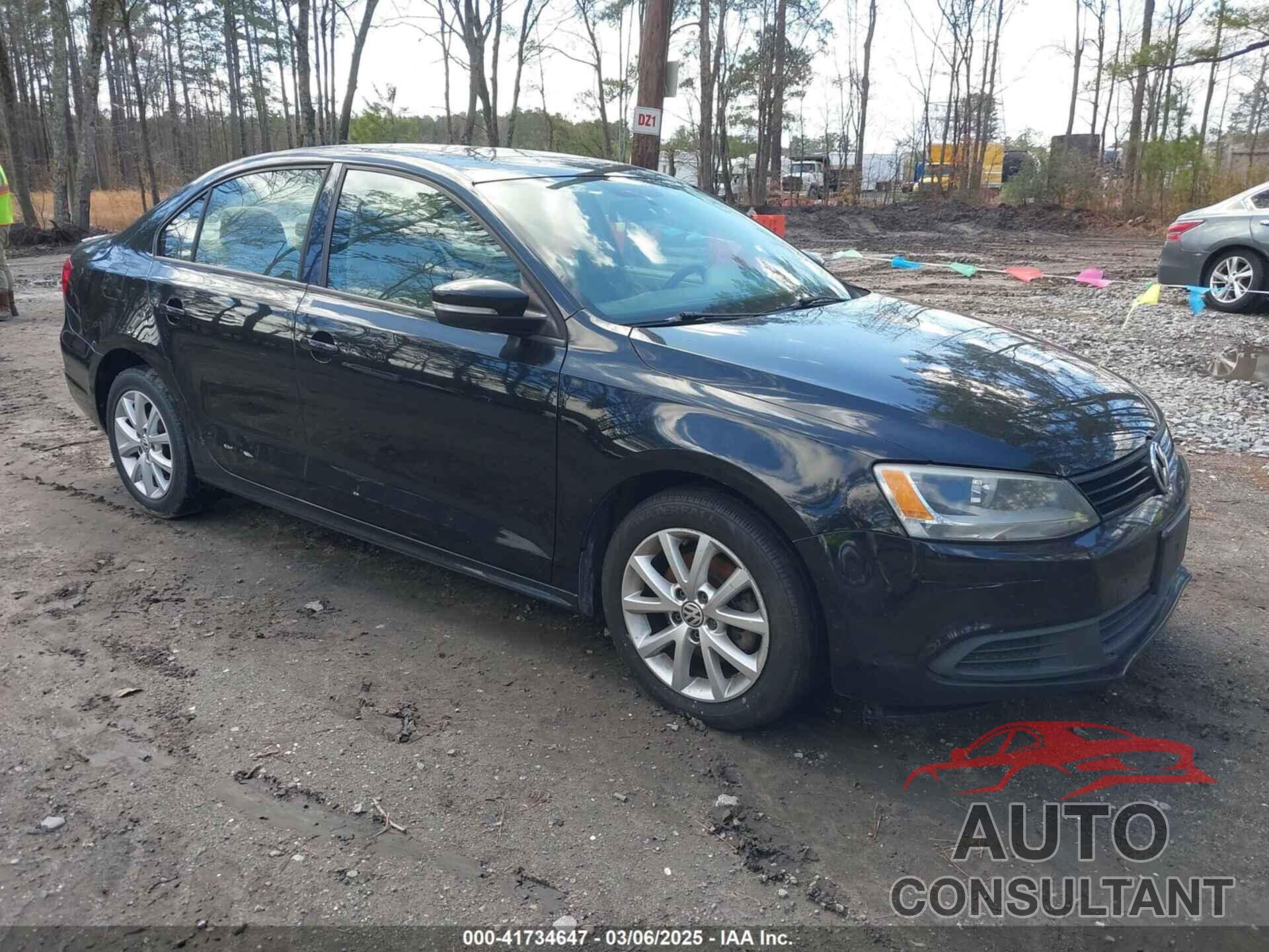 VOLKSWAGEN JETTA 2012 - 3VWDX7AJ5CM351398