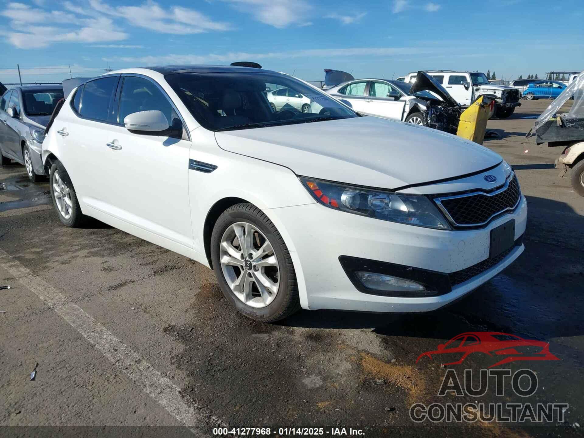 KIA OPTIMA 2011 - KNAGN4A60B5163017