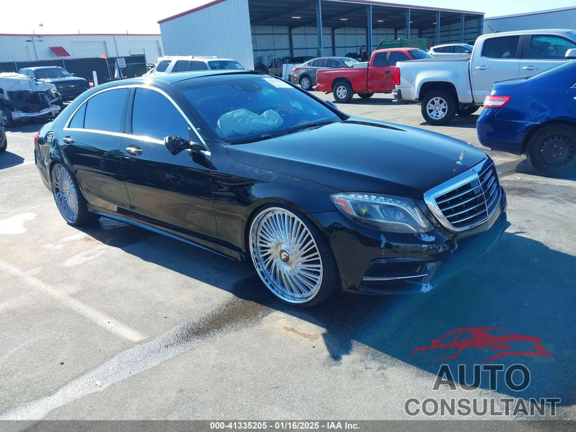 MERCEDES-BENZ S 550 2015 - WDDUG8FB1FA077456