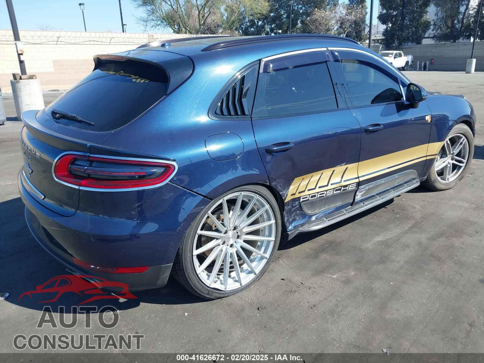 PORSCHE MACAN 2016 - WP1AB2A52GLB54012