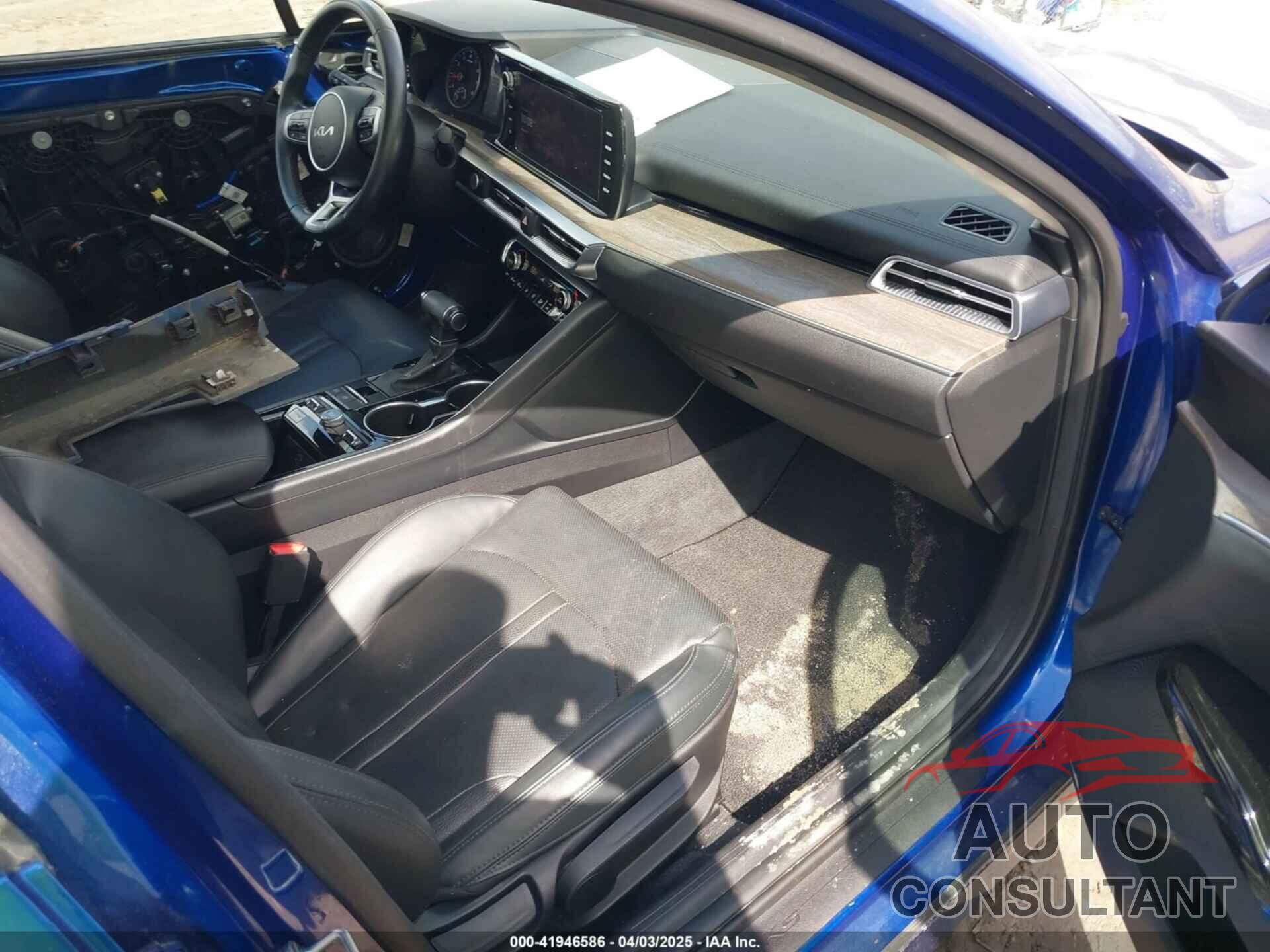 KIA K5 2023 - 5XXG34J27PG176727