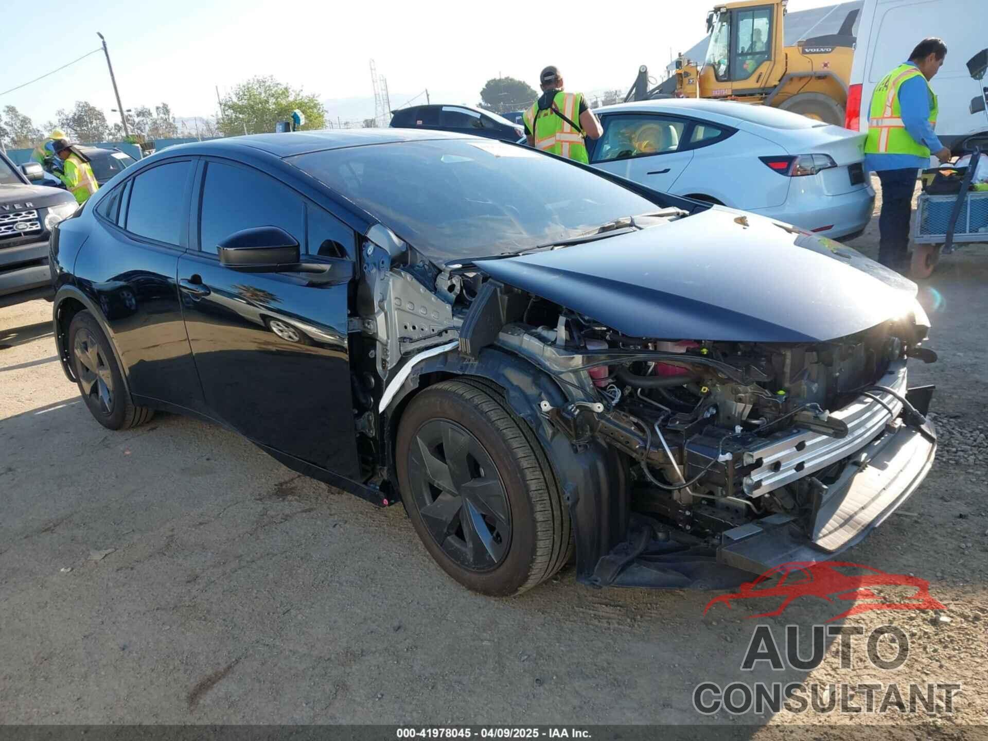 TOYOTA PRIUS 2024 - JTDACAAU9R3039152