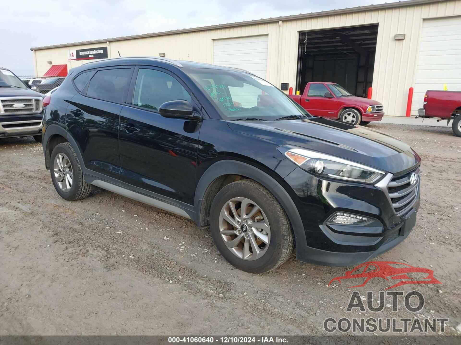 HYUNDAI TUCSON 2017 - KM8J33A43HU582612