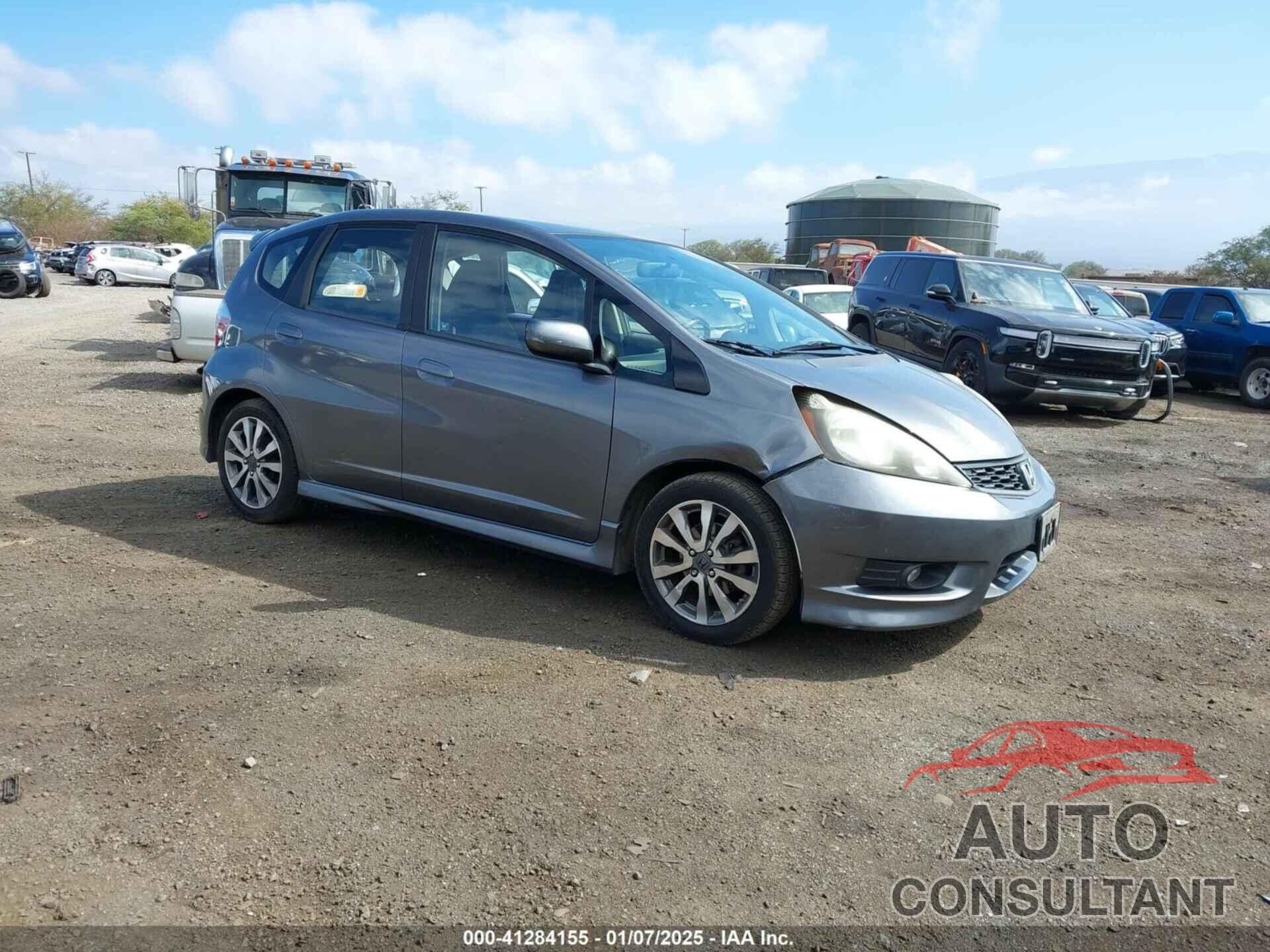 HONDA FIT 2012 - JHMGE8H56CC003470