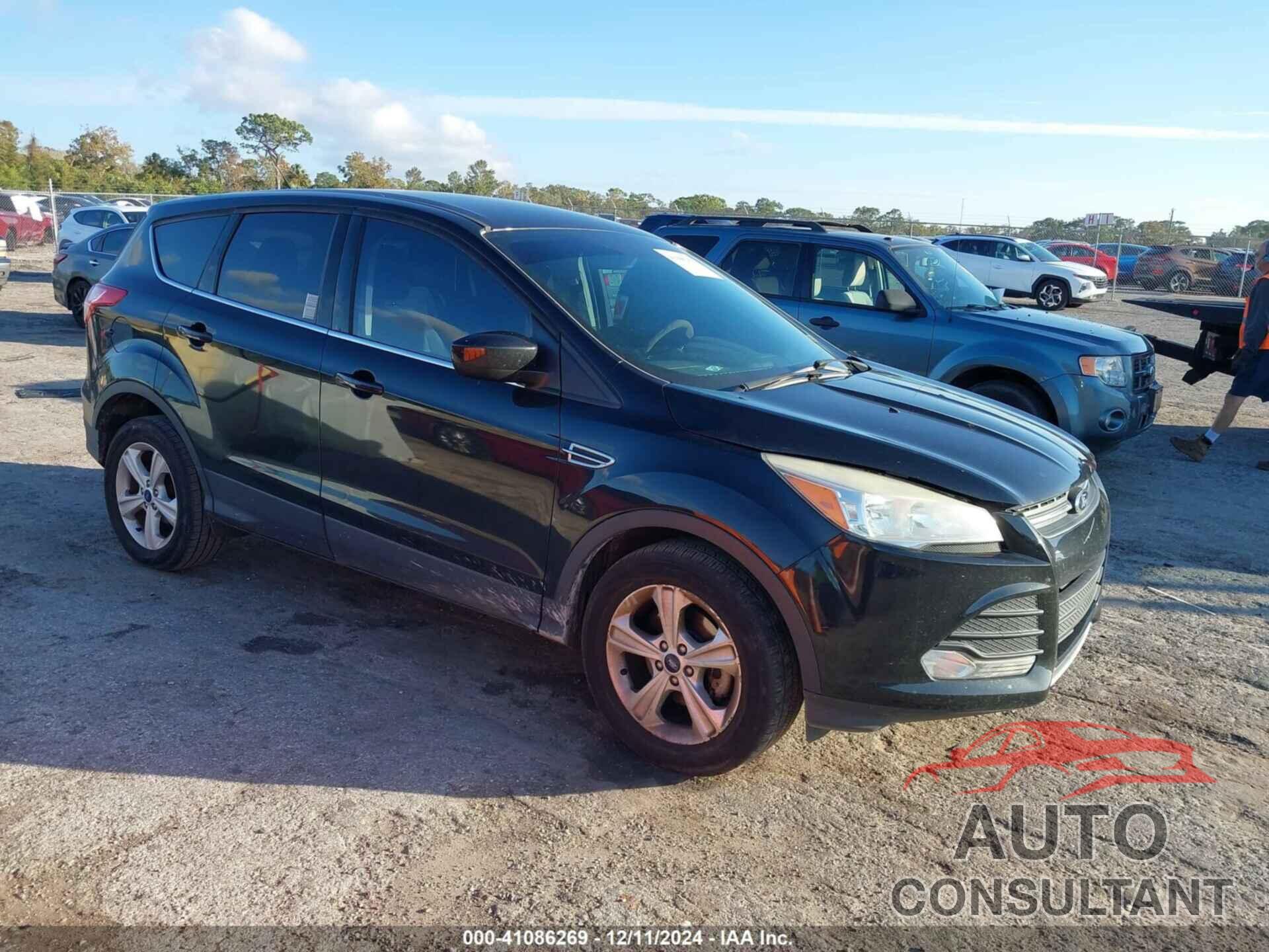 FORD ESCAPE 2015 - 1FMCU0GX9FUC14048