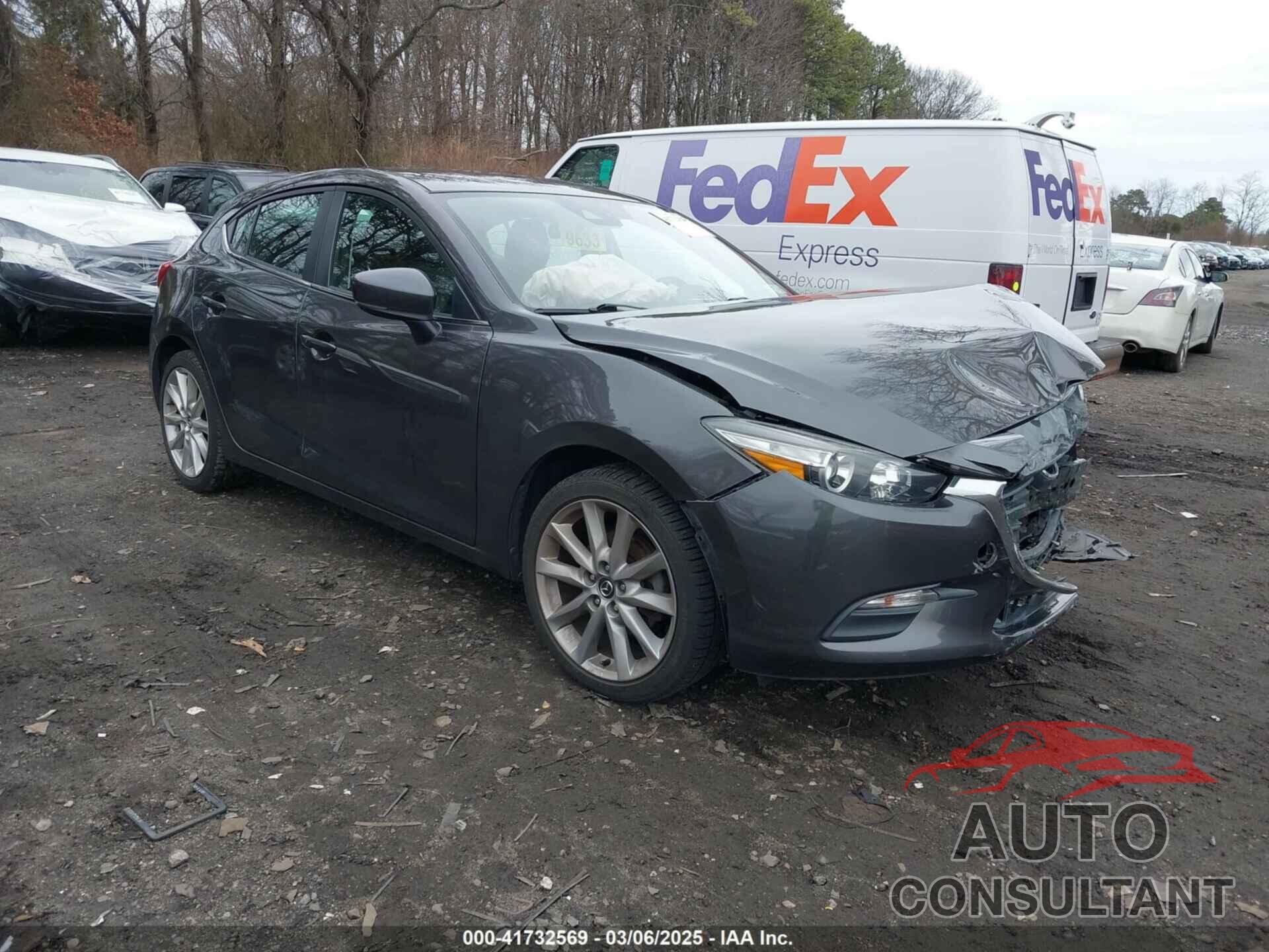MAZDA MAZDA3 2017 - 3MZBN1L7XHM135792