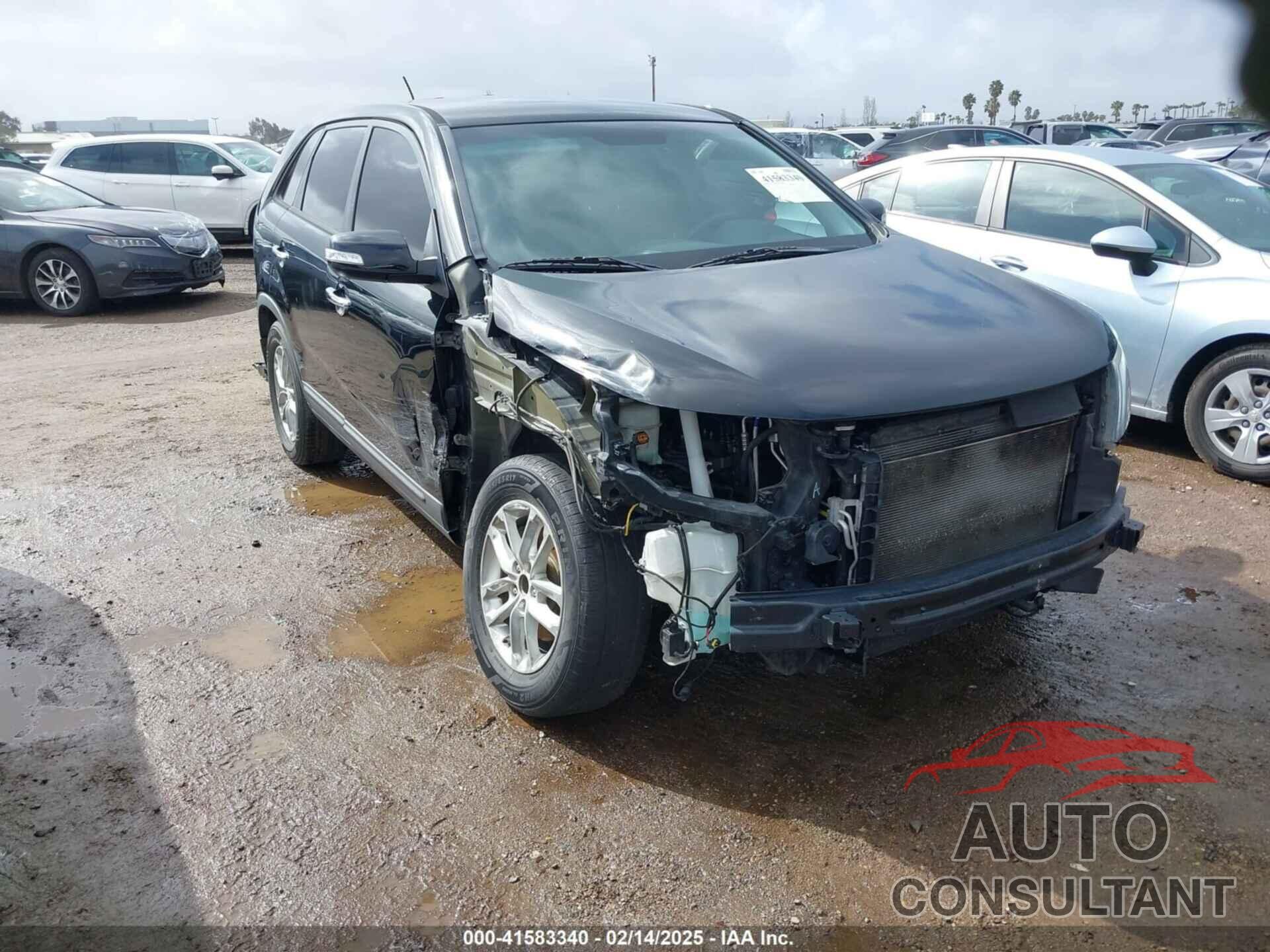 KIA SORENTO 2015 - 5XYKT3A65FG572883