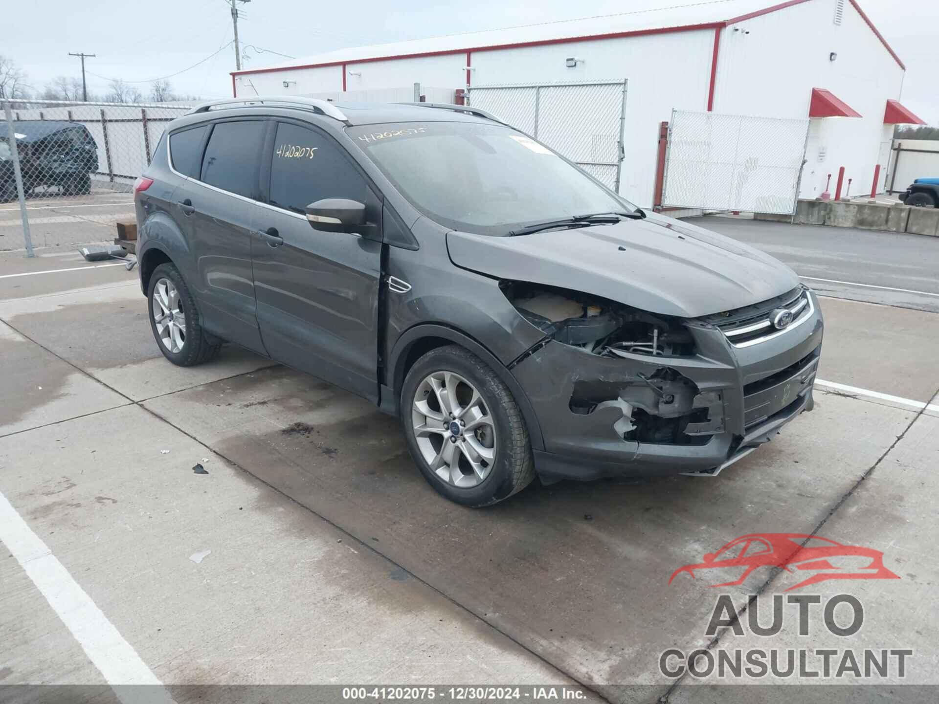 FORD ESCAPE 2015 - 1FMCU0J97FUA07328