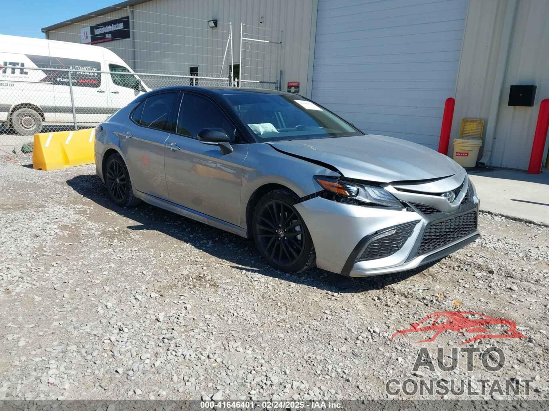TOYOTA CAMRY 2023 - 4T1K61AK4PU096632