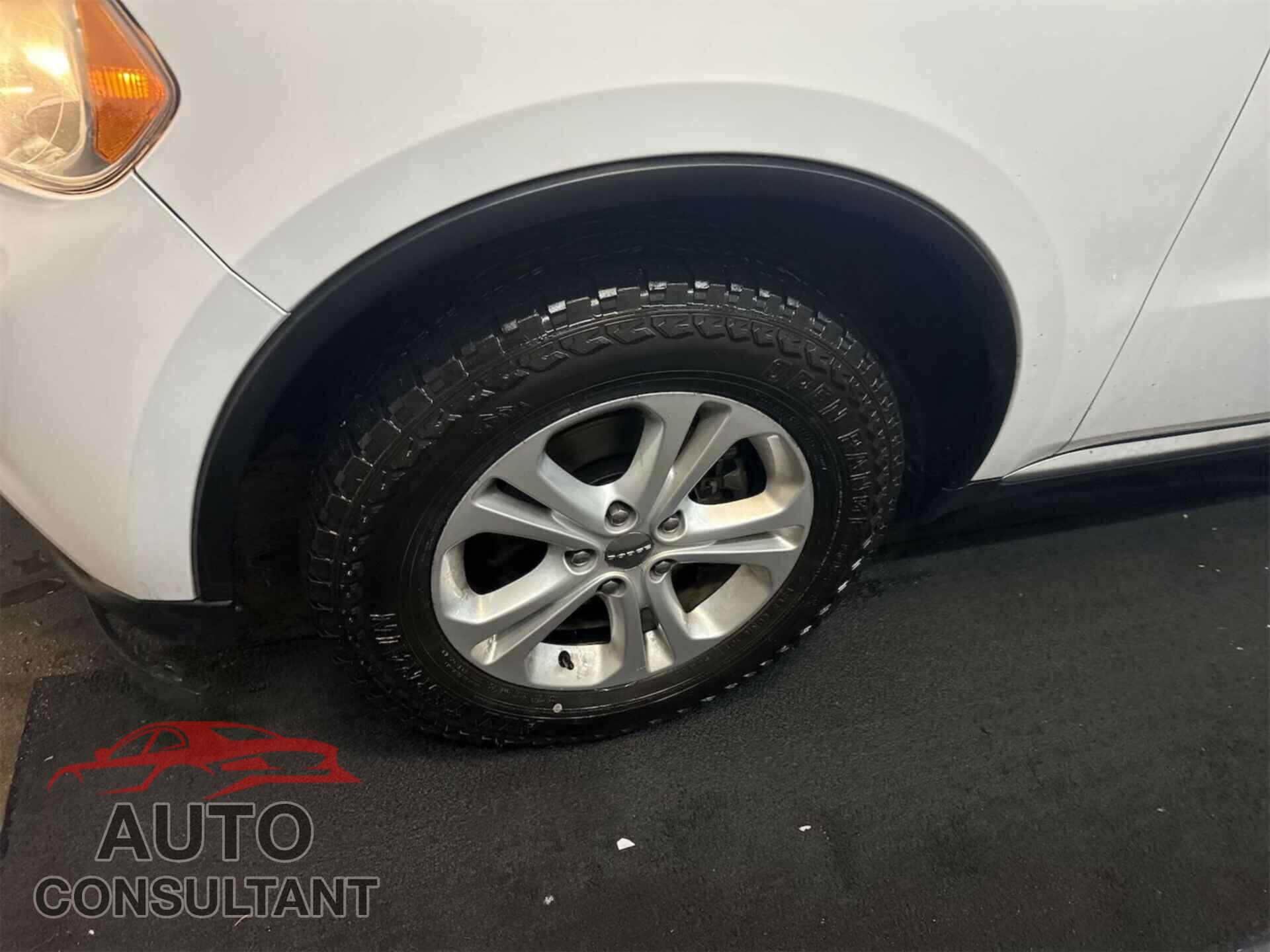 DODGE DURANGO 2013 - 1C4RDJAG2DC682882