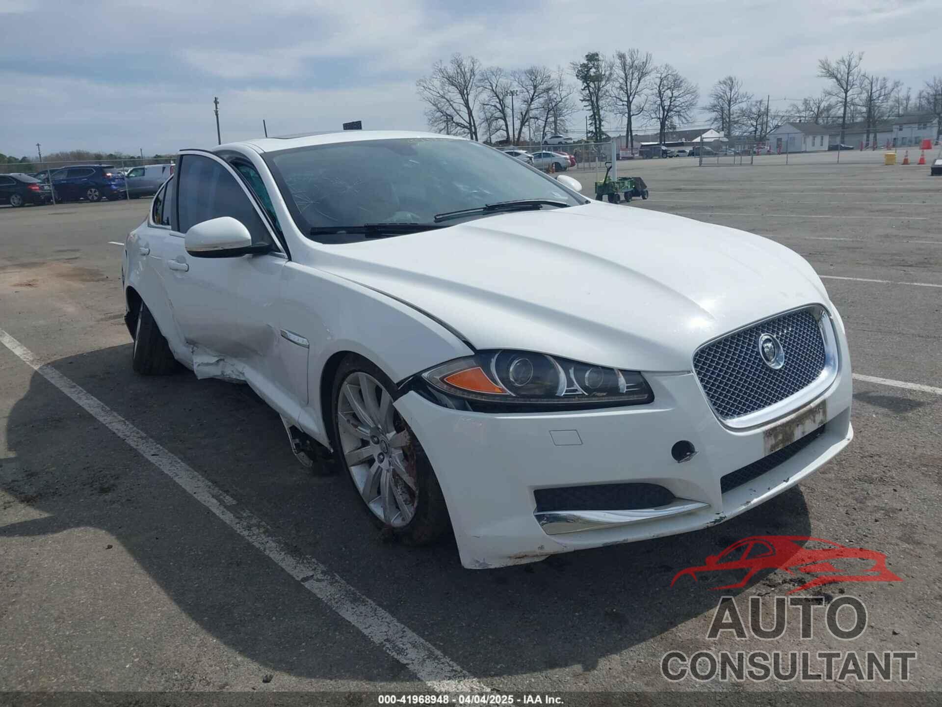 JAGUAR XF 2012 - SAJWA0FB5CLS44974