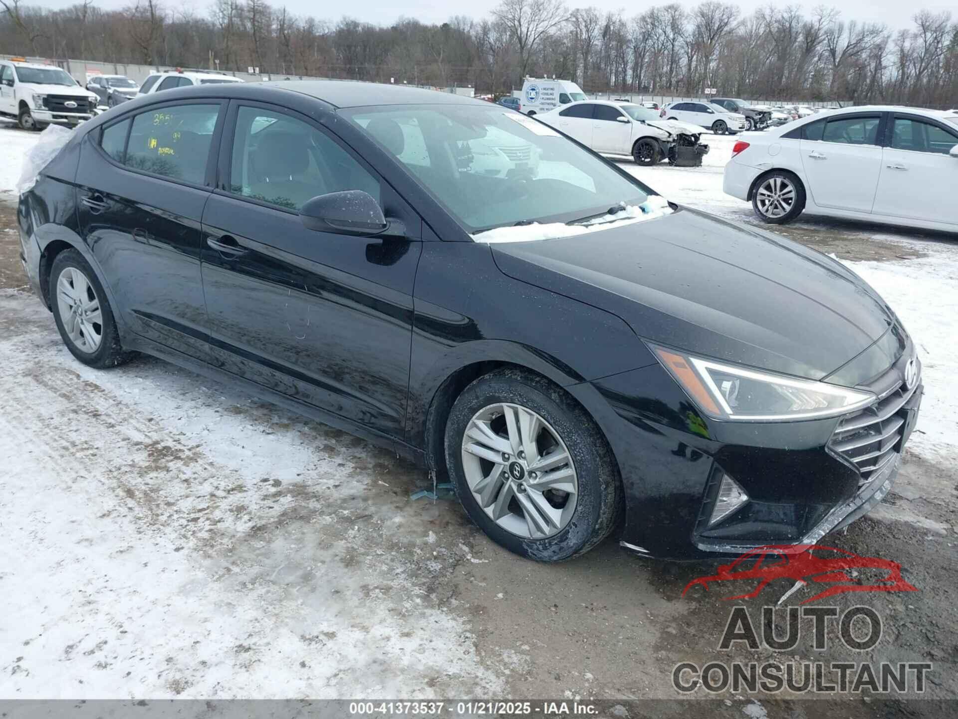 HYUNDAI ELANTRA 2020 - 5NPD84LF2LH628652