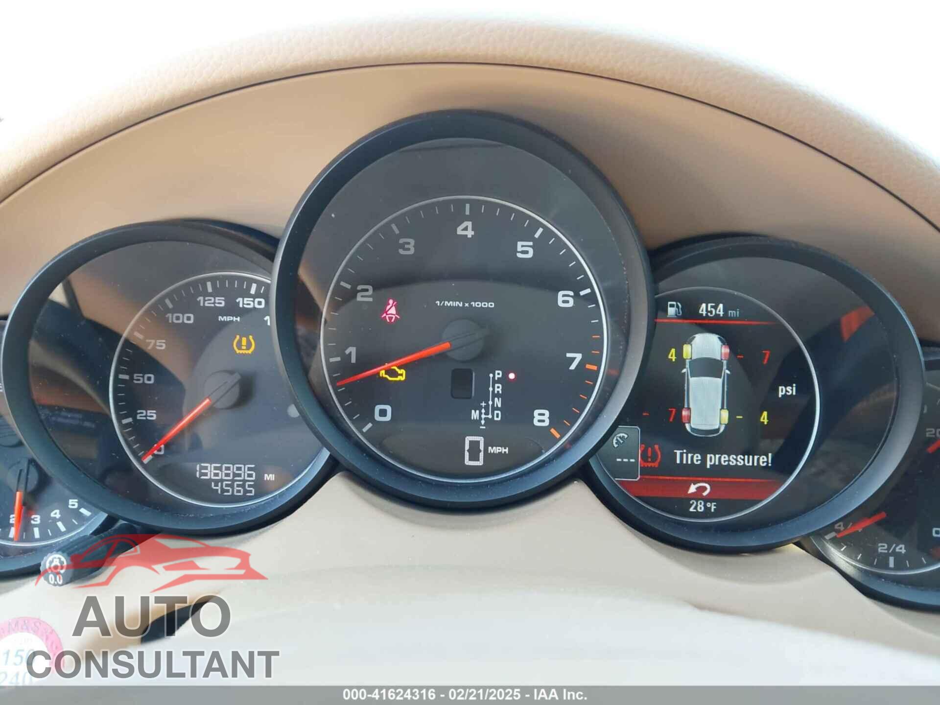 PORSCHE CAYENNE 2012 - WP1AA2A28CLA08572