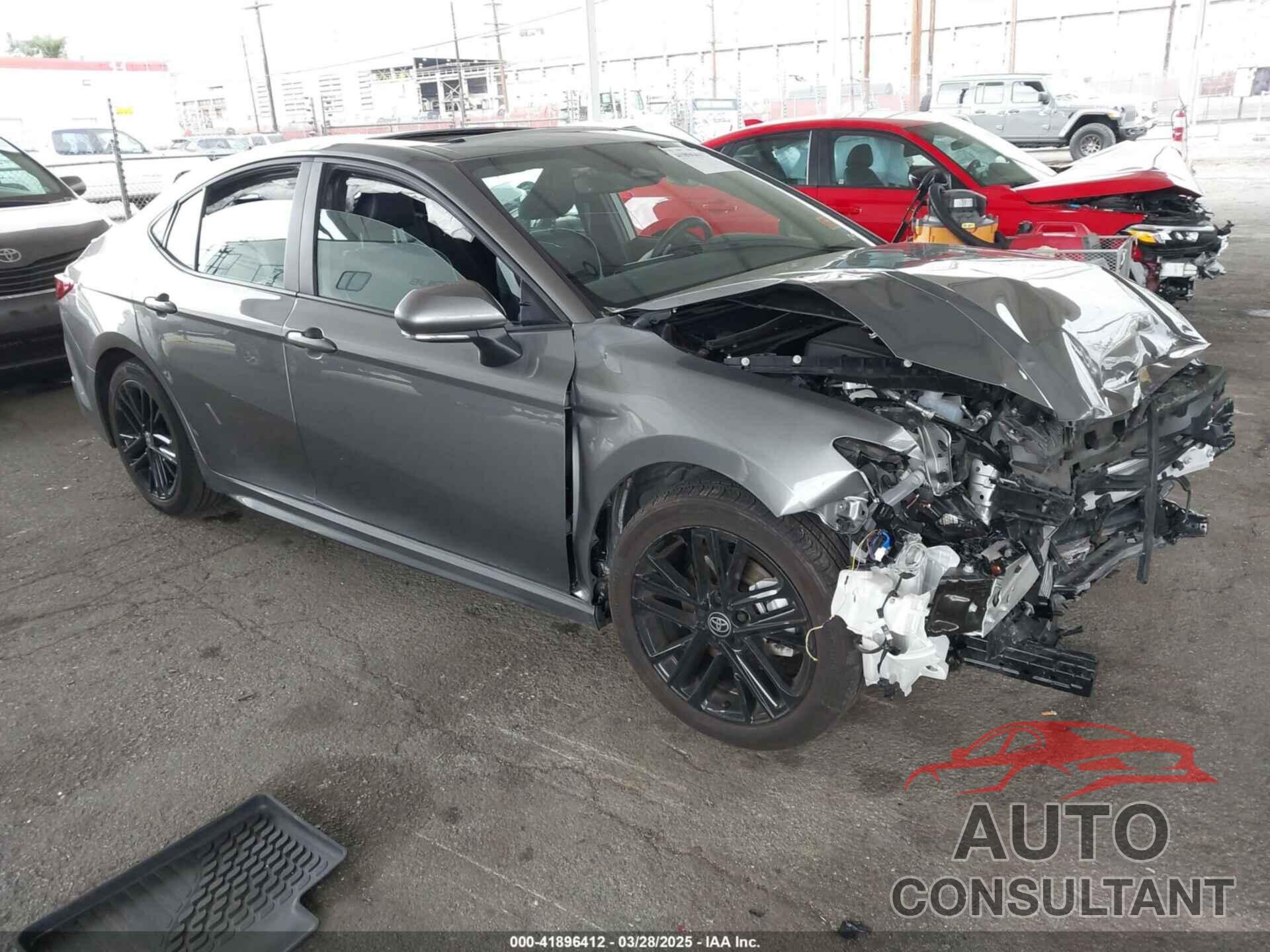 TOYOTA CAMRY 2025 - 4T1DAACK2SU527028