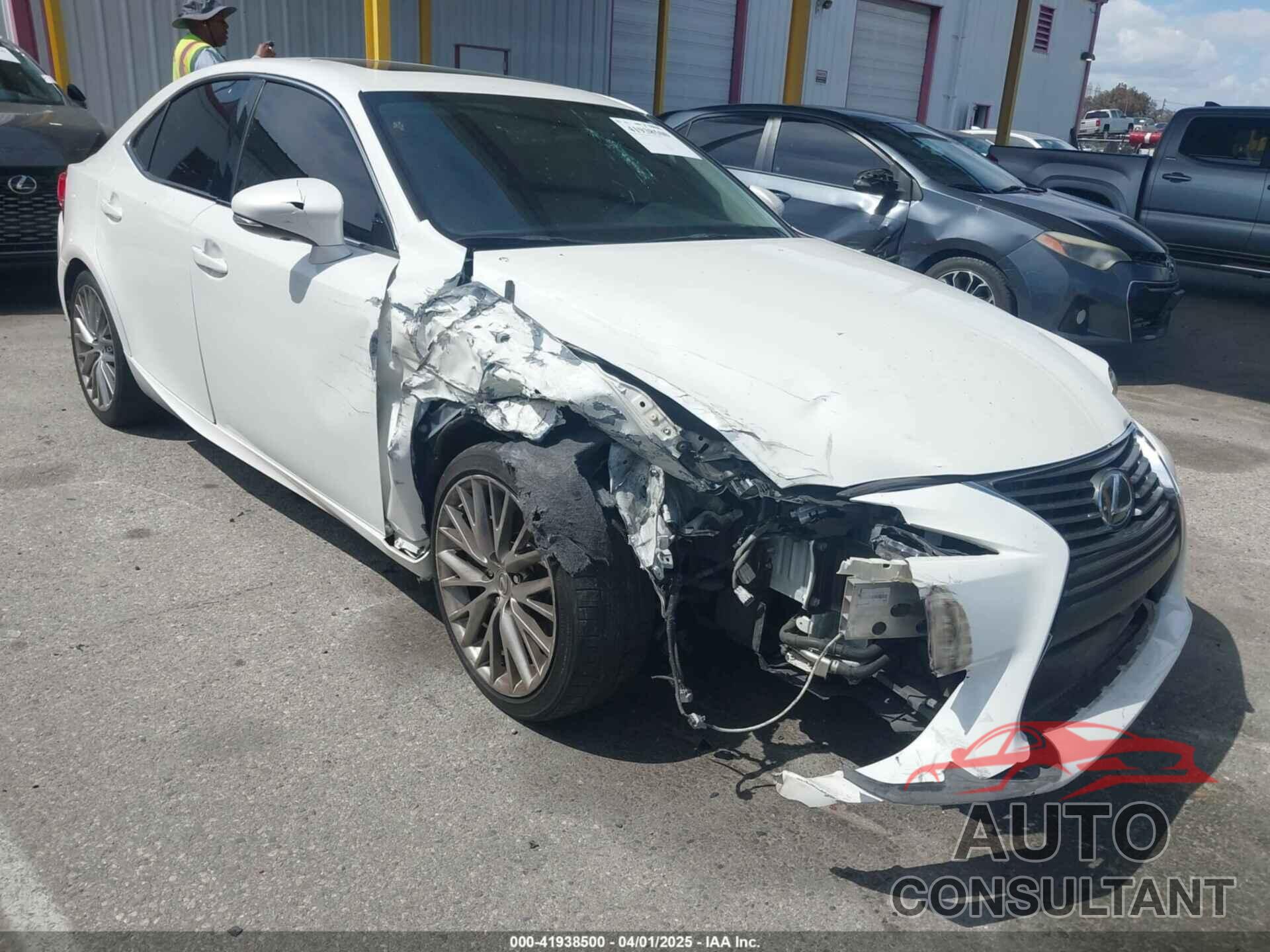LEXUS IS 200T 2016 - JTHBA1D25G5021039