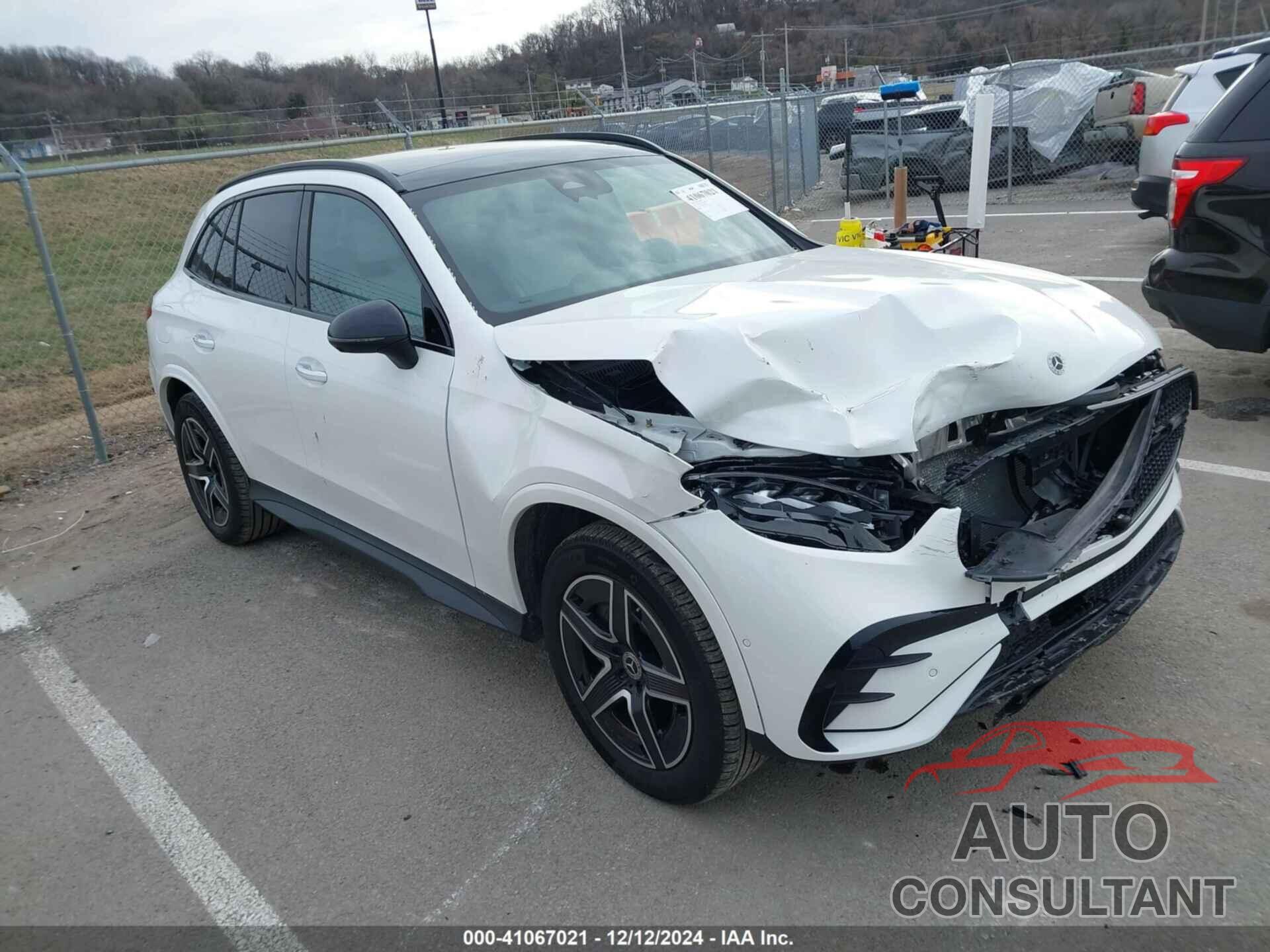 MERCEDES-BENZ GLC 300 2023 - W1NKM4HB8PF060067
