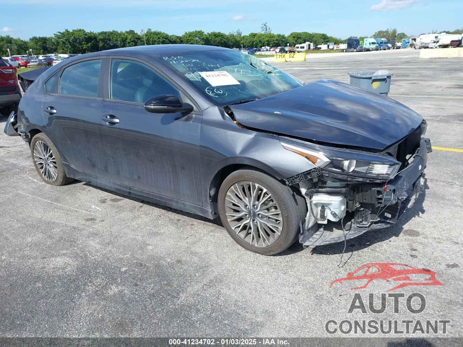 KIA FORTE 2024 - 3KPF54AD9RE799558