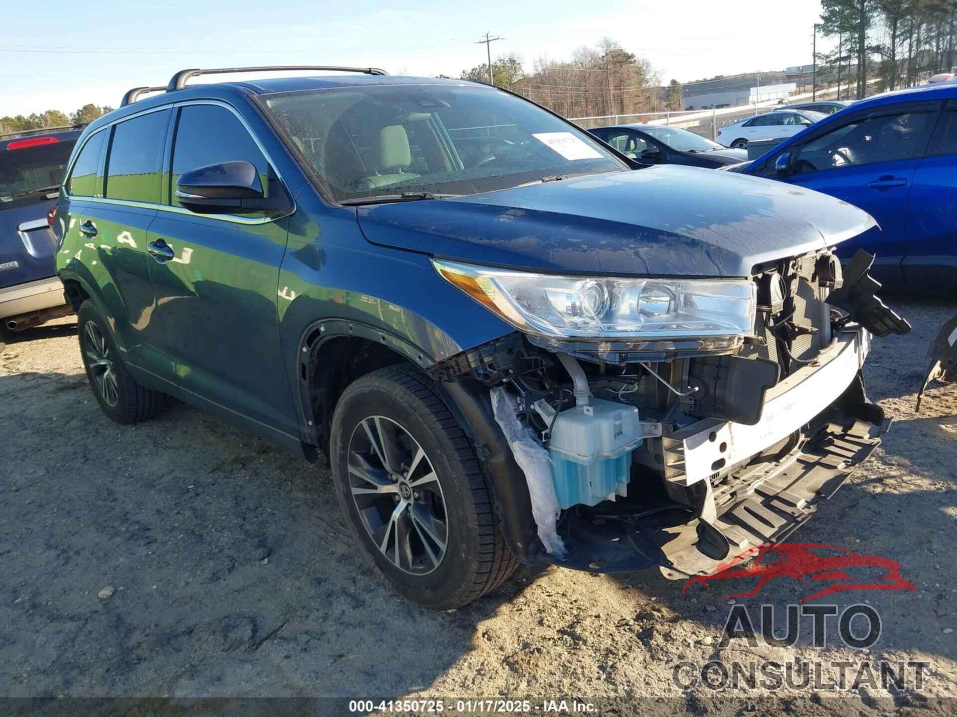 TOYOTA HIGHLANDER 2019 - 5TDBZRFH0KS942453