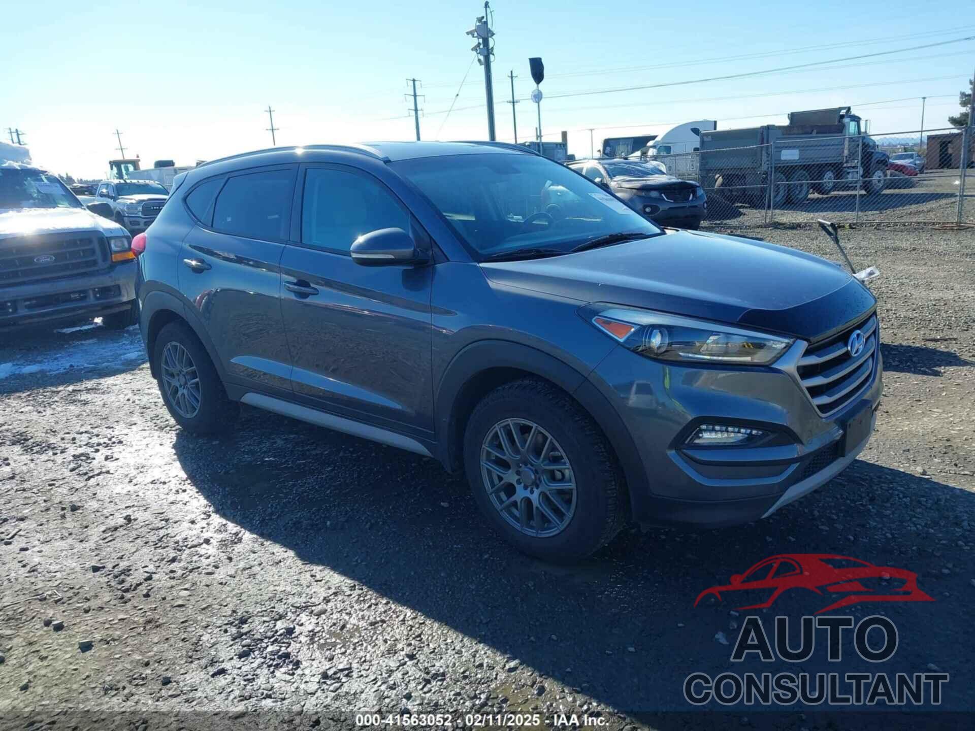 HYUNDAI TUCSON 2017 - KM8J3CA21HU395528