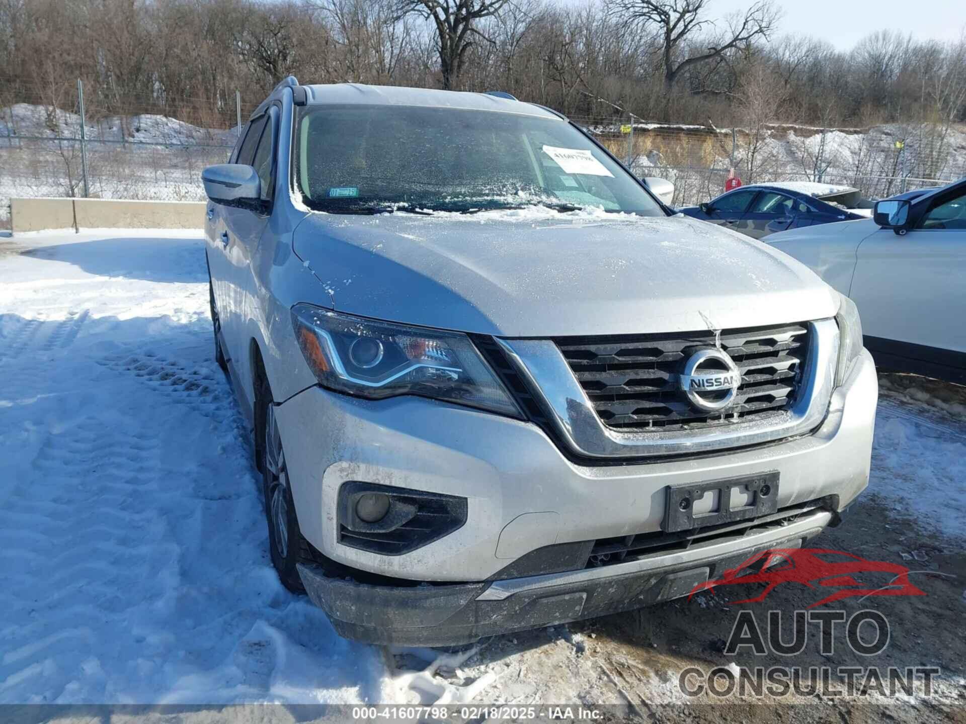 NISSAN PATHFINDER 2017 - 5N1DR2MM9HC678395