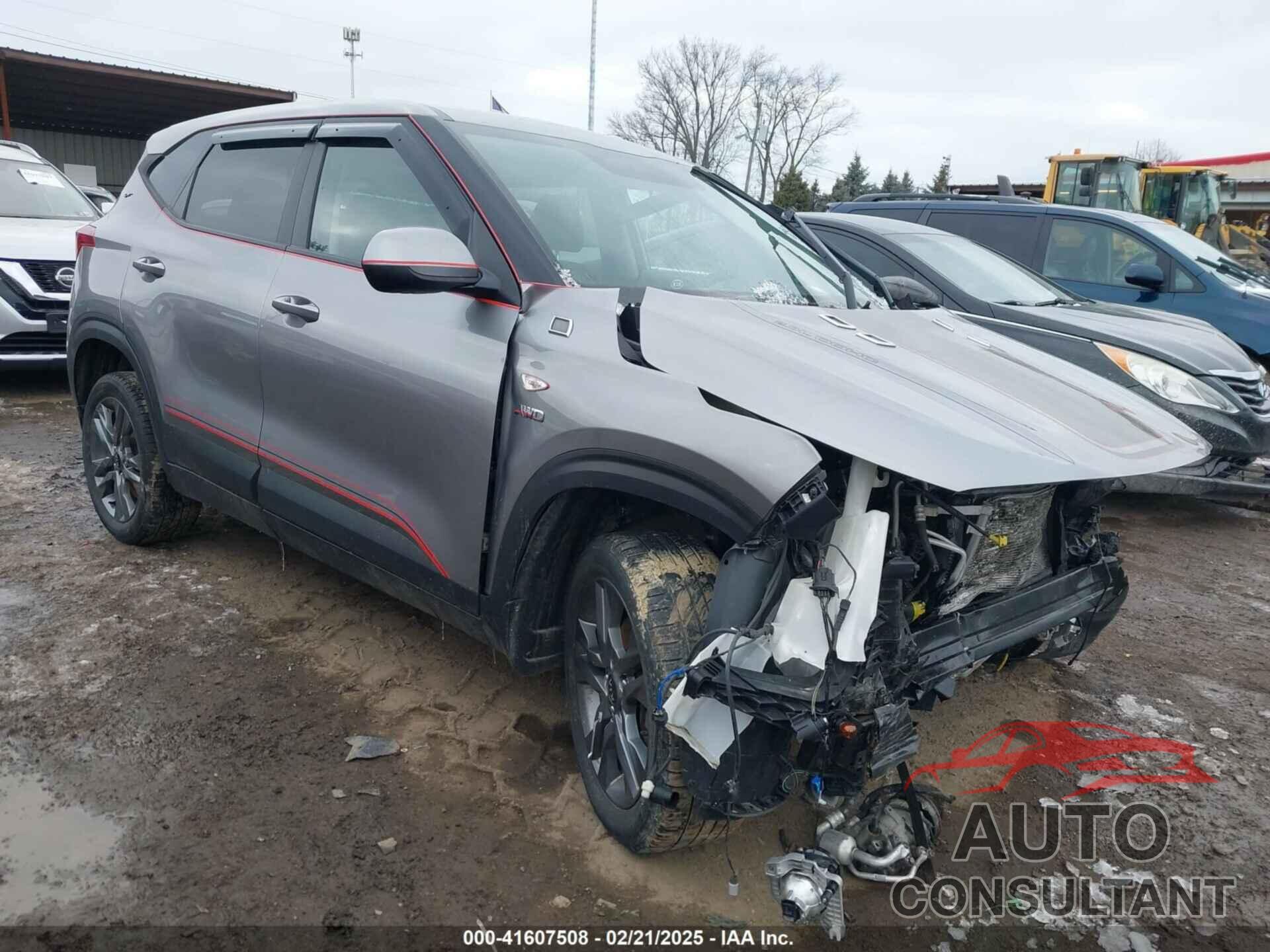KIA SELTOS 2021 - KNDEPCAAXM7049326