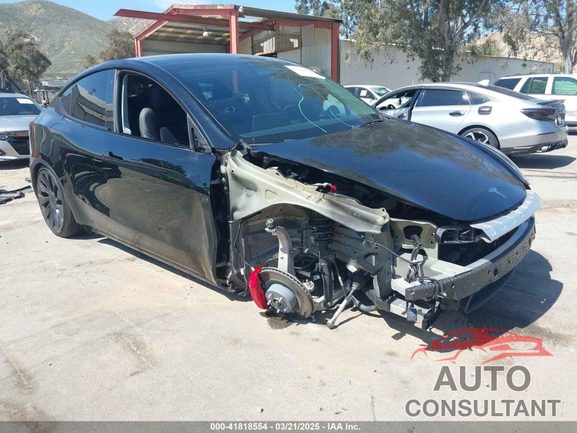 TESLA MODEL Y 2023 - 7SAYGDEF3PF683118