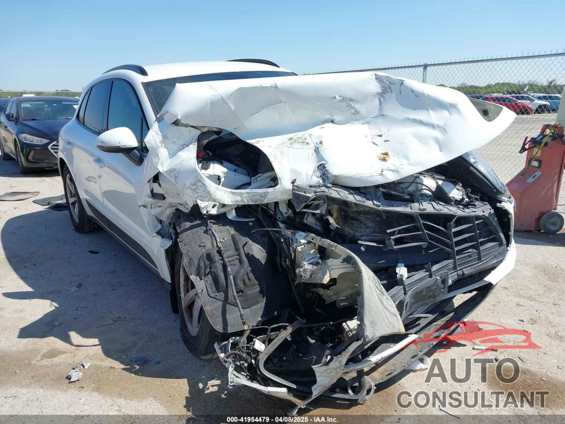 PORSCHE MACAN 2018 - WP1AA2A50JLB18264
