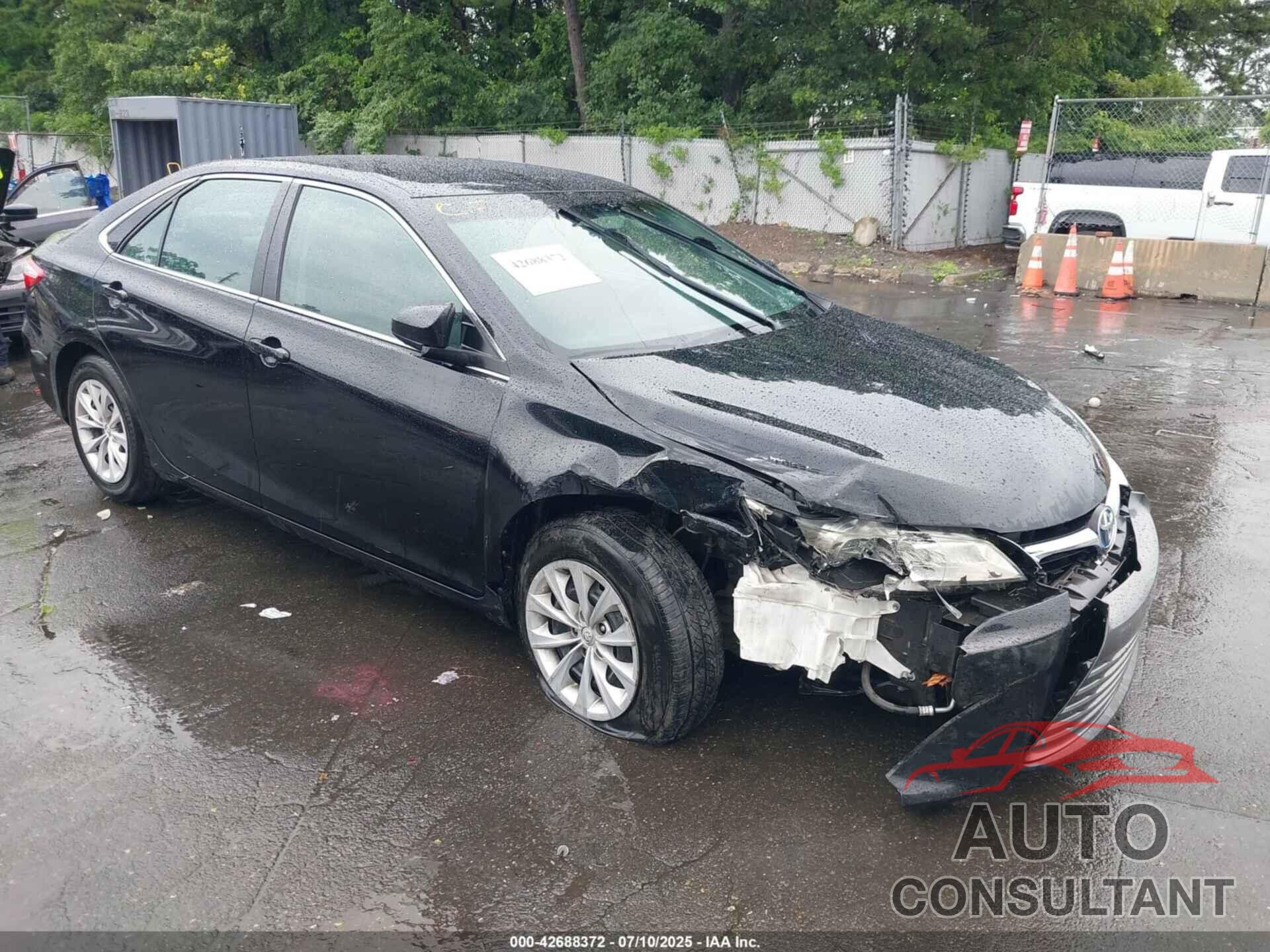 TOYOTA CAMRY HYBRID 2016 - 4T1BD1FK1GU191308