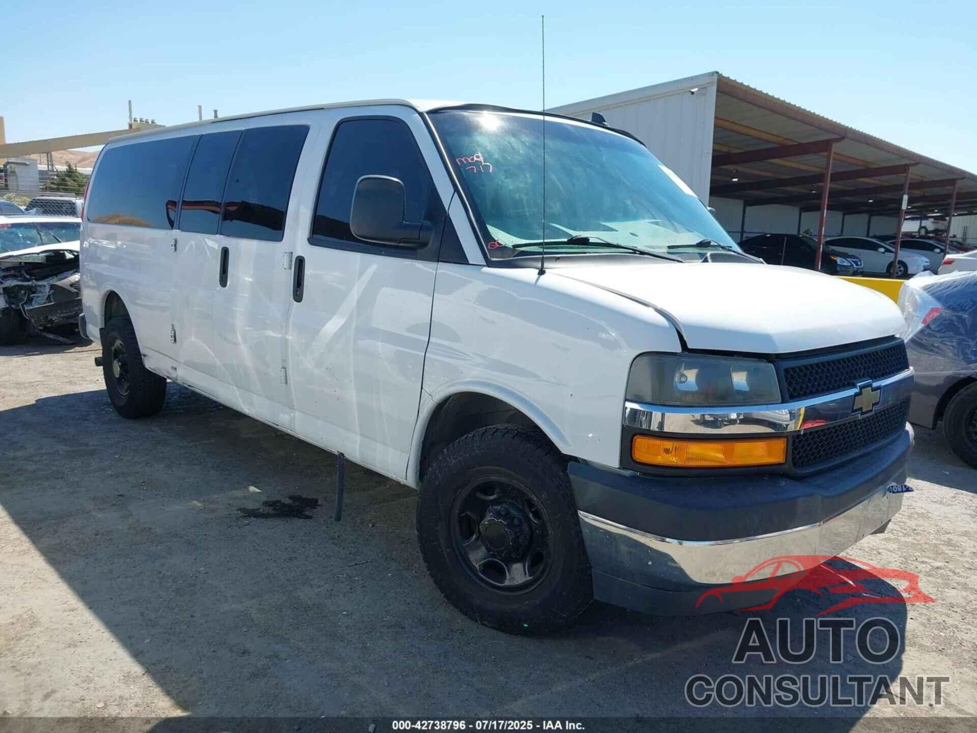 CHEVROLET EXPRESS 3500 2018 - 1GAZGPFG4J1330096