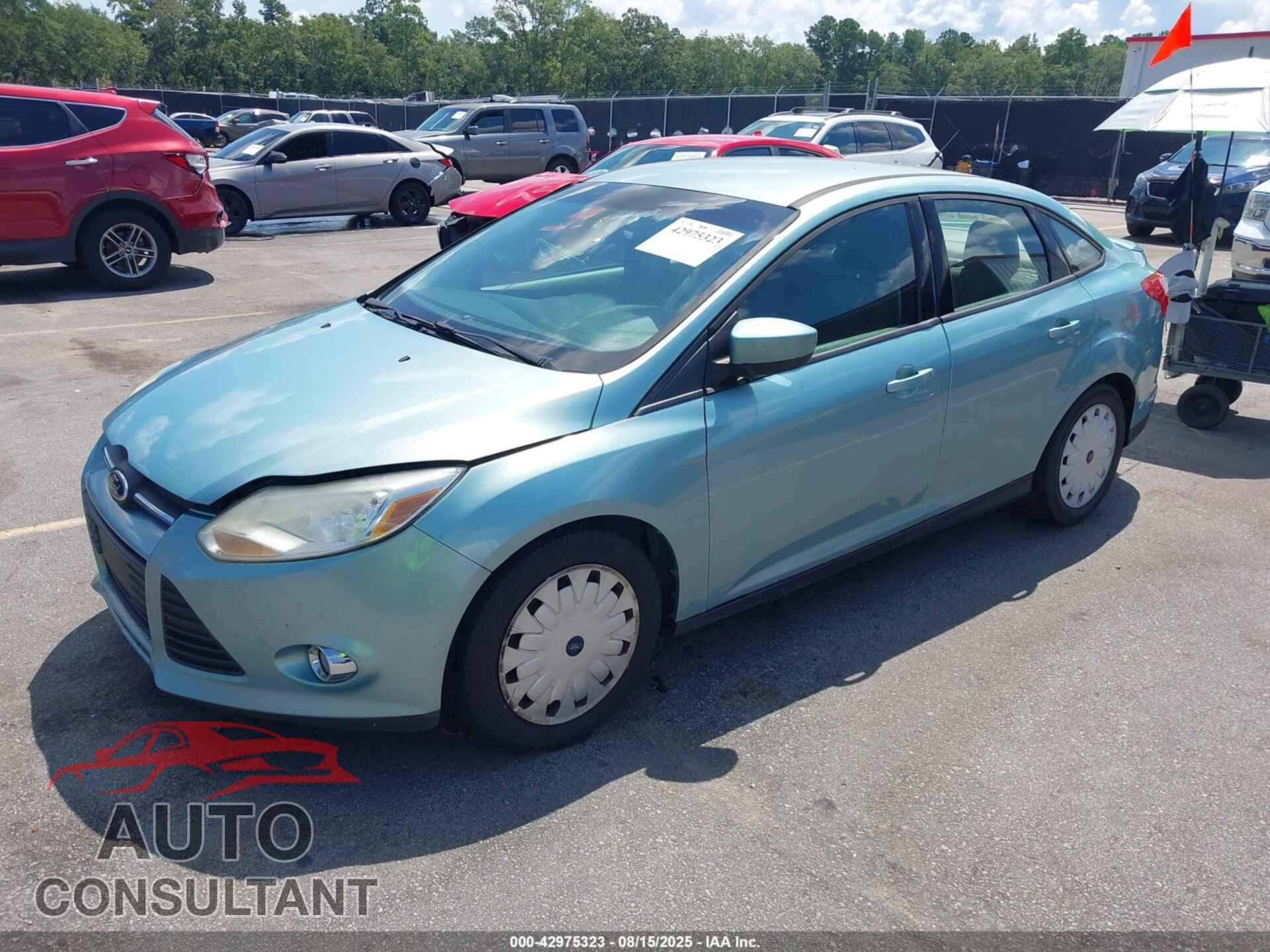 FORD FOCUS 2012 - 1FAHP3F2XCL419622